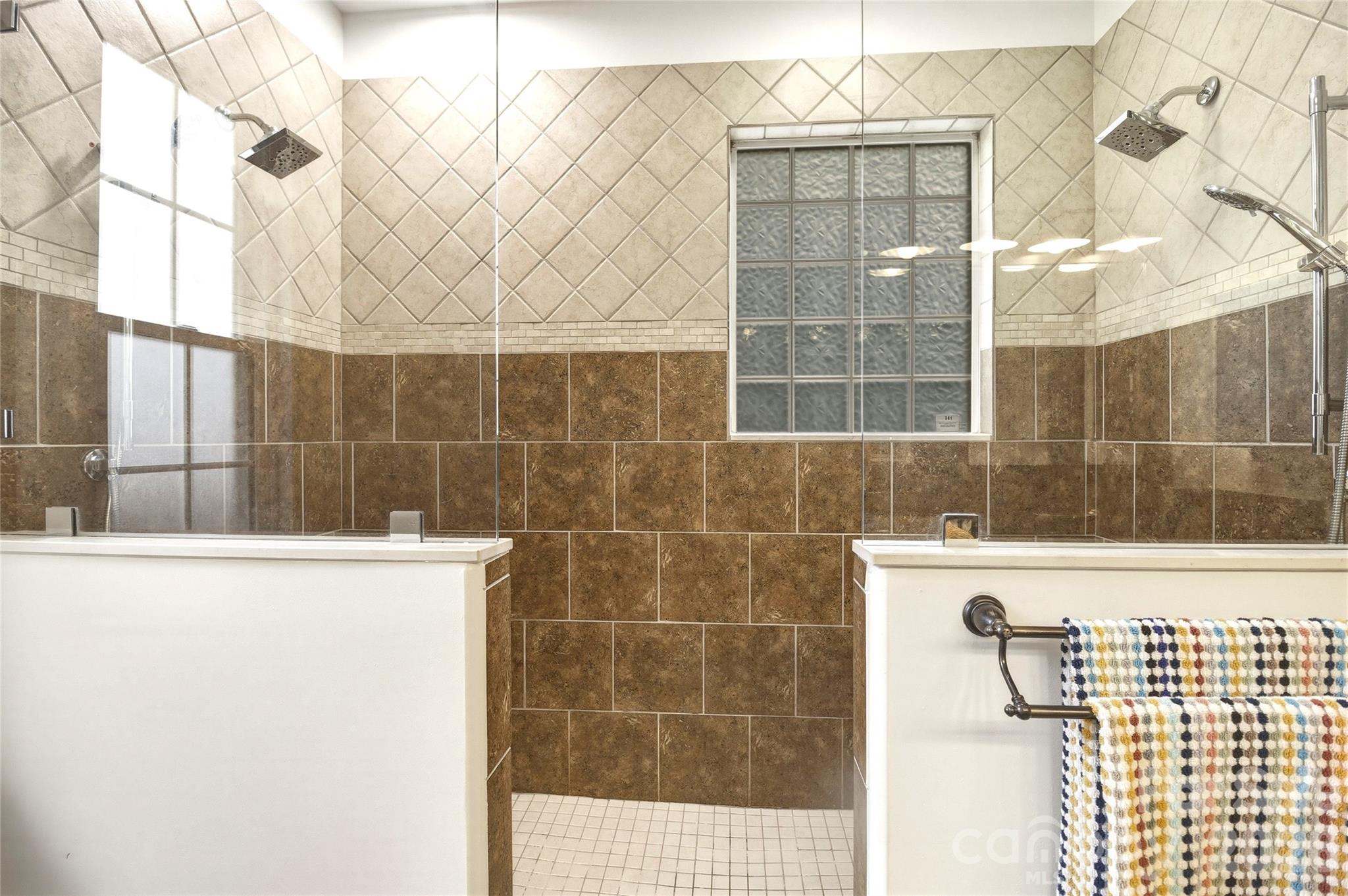 6425 Colonial Garden Drive — Huntersville