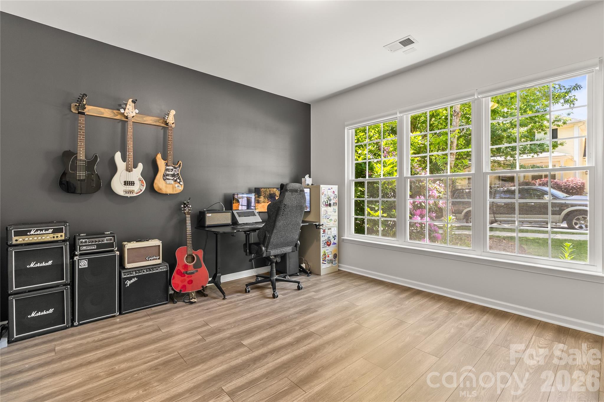 6425 Colonial Garden Drive — Huntersville