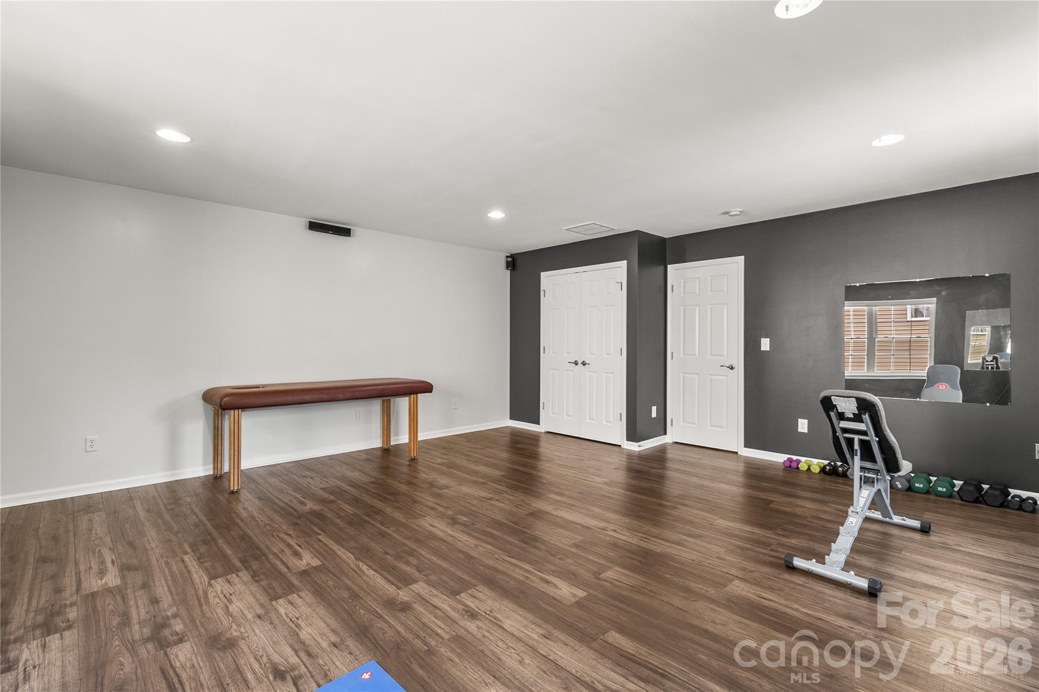 6425 Colonial Garden Drive — Huntersville