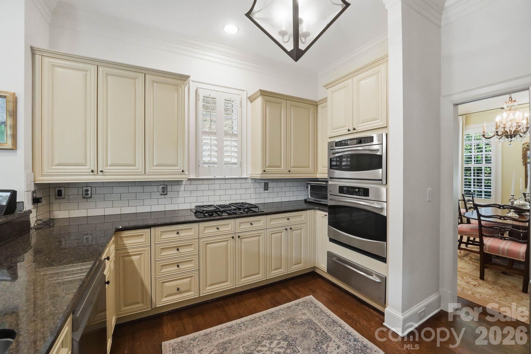 2618 Sheffield Crescent Court — Charlotte