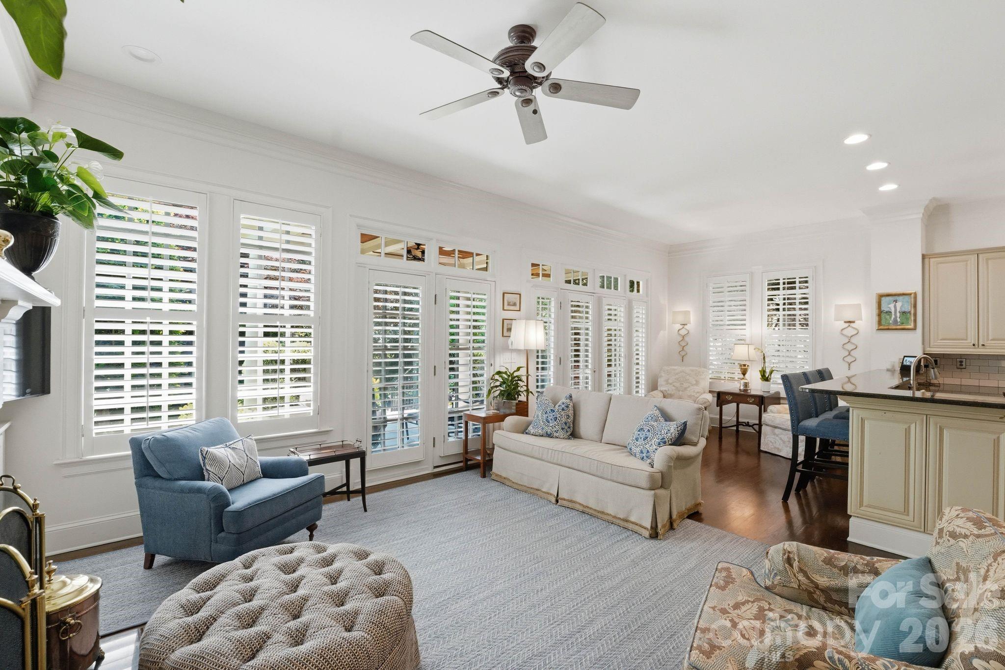 2618 Sheffield Crescent Court — Charlotte
