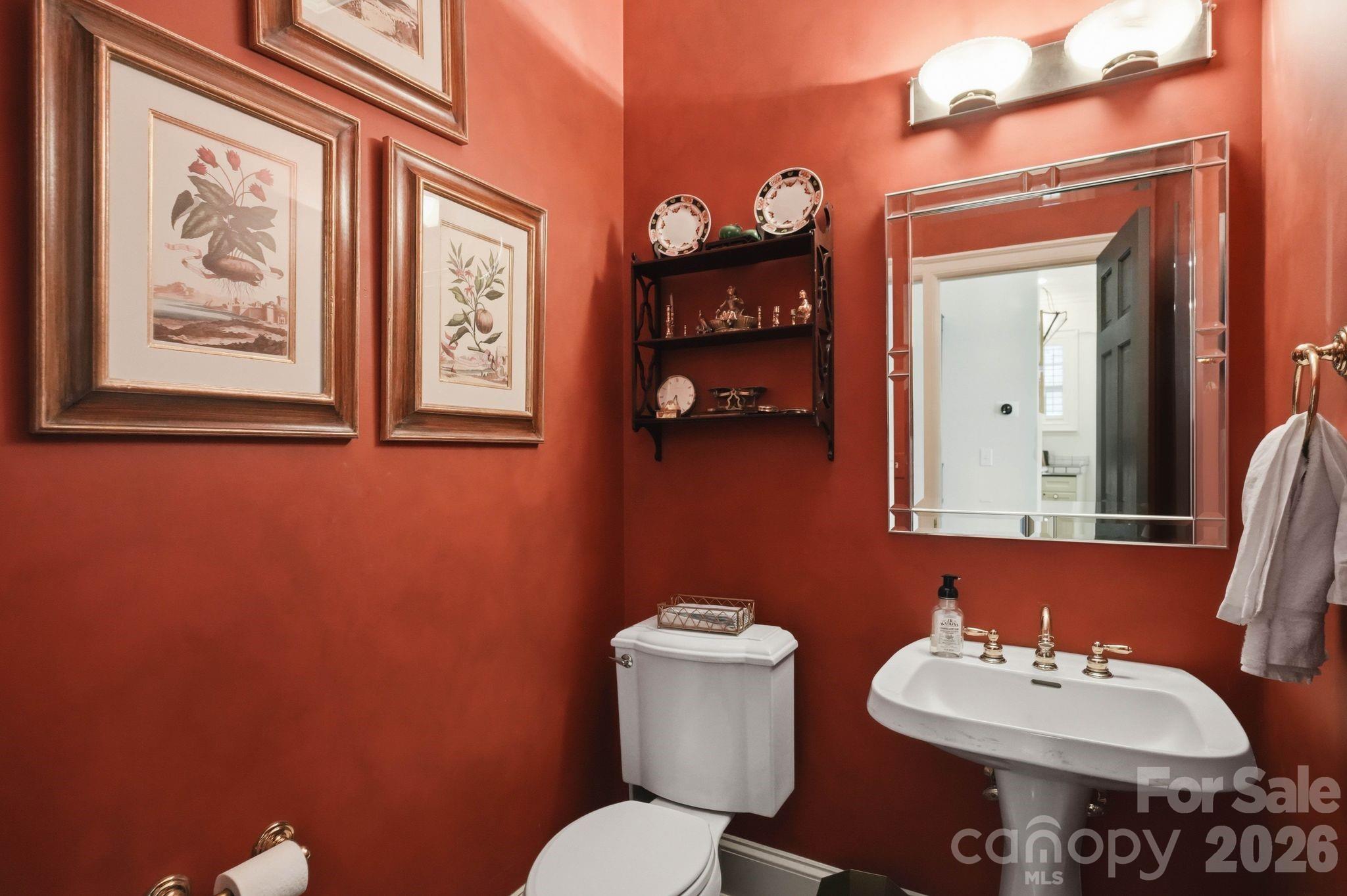 2618 Sheffield Crescent Court — Charlotte