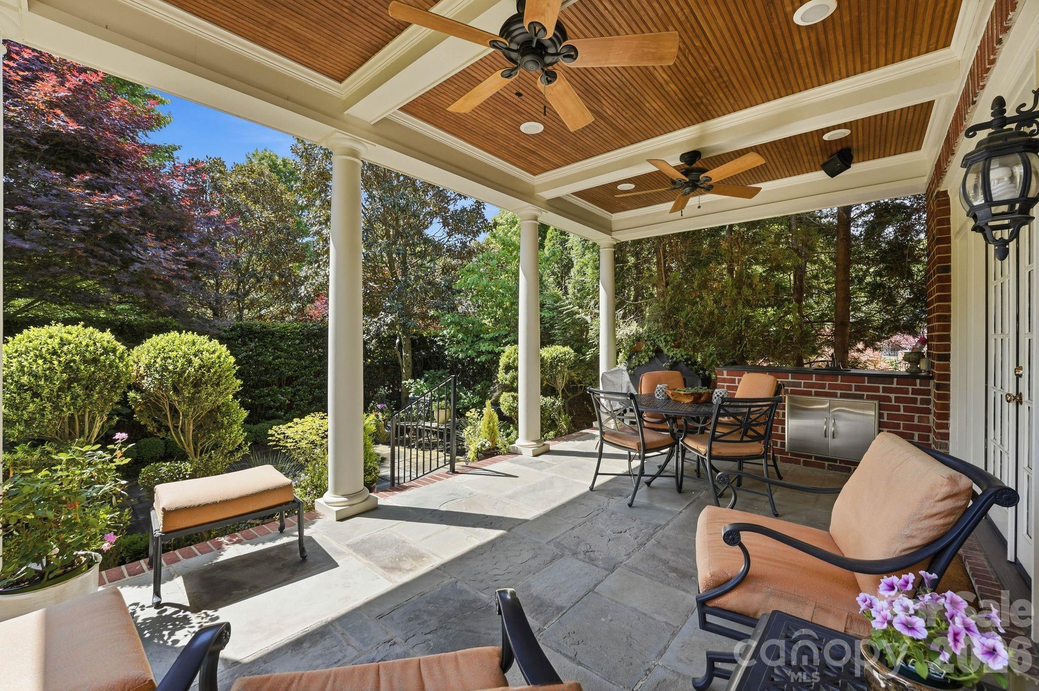 2618 Sheffield Crescent Court — Charlotte