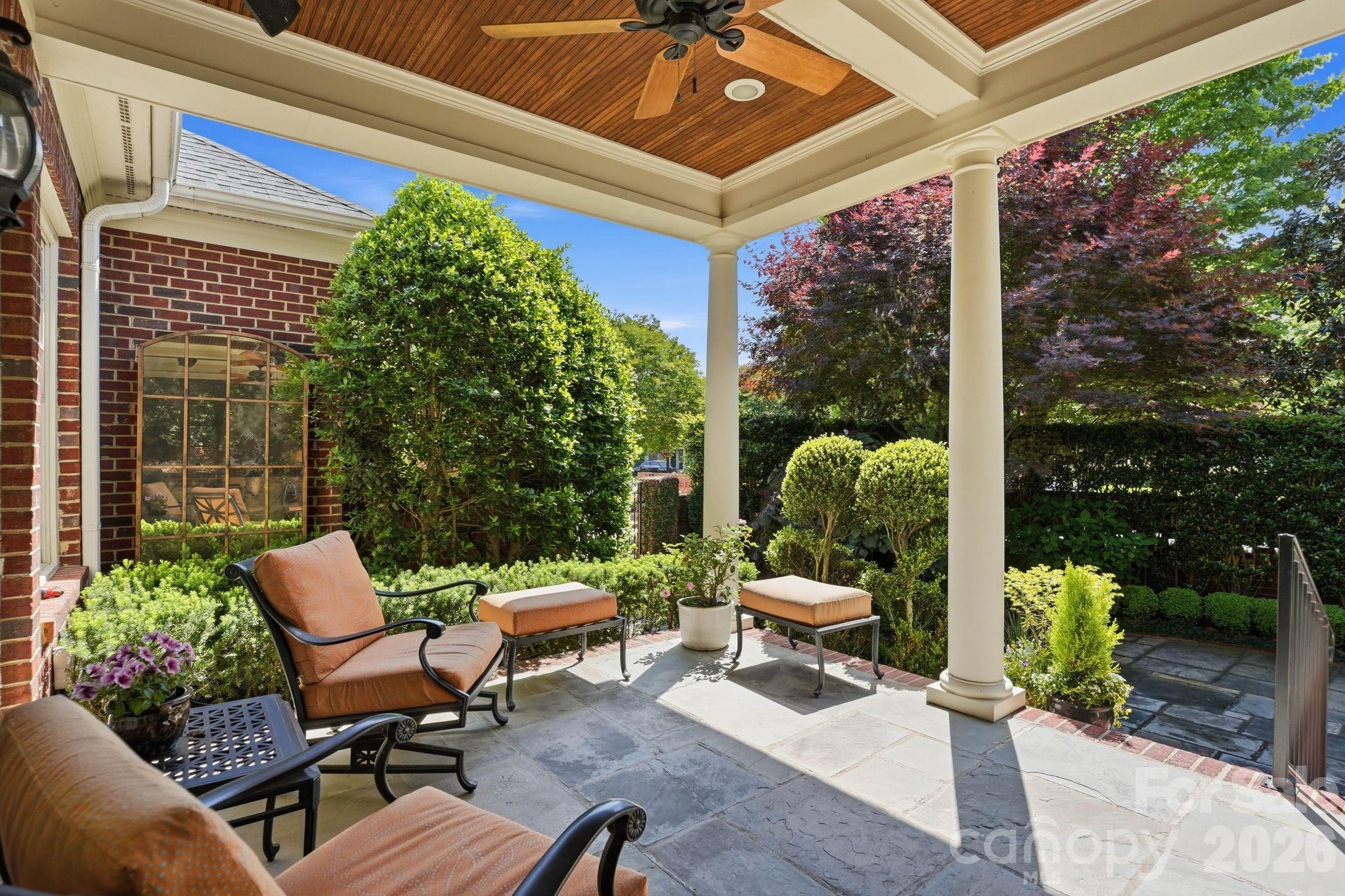 2618 Sheffield Crescent Court — Charlotte