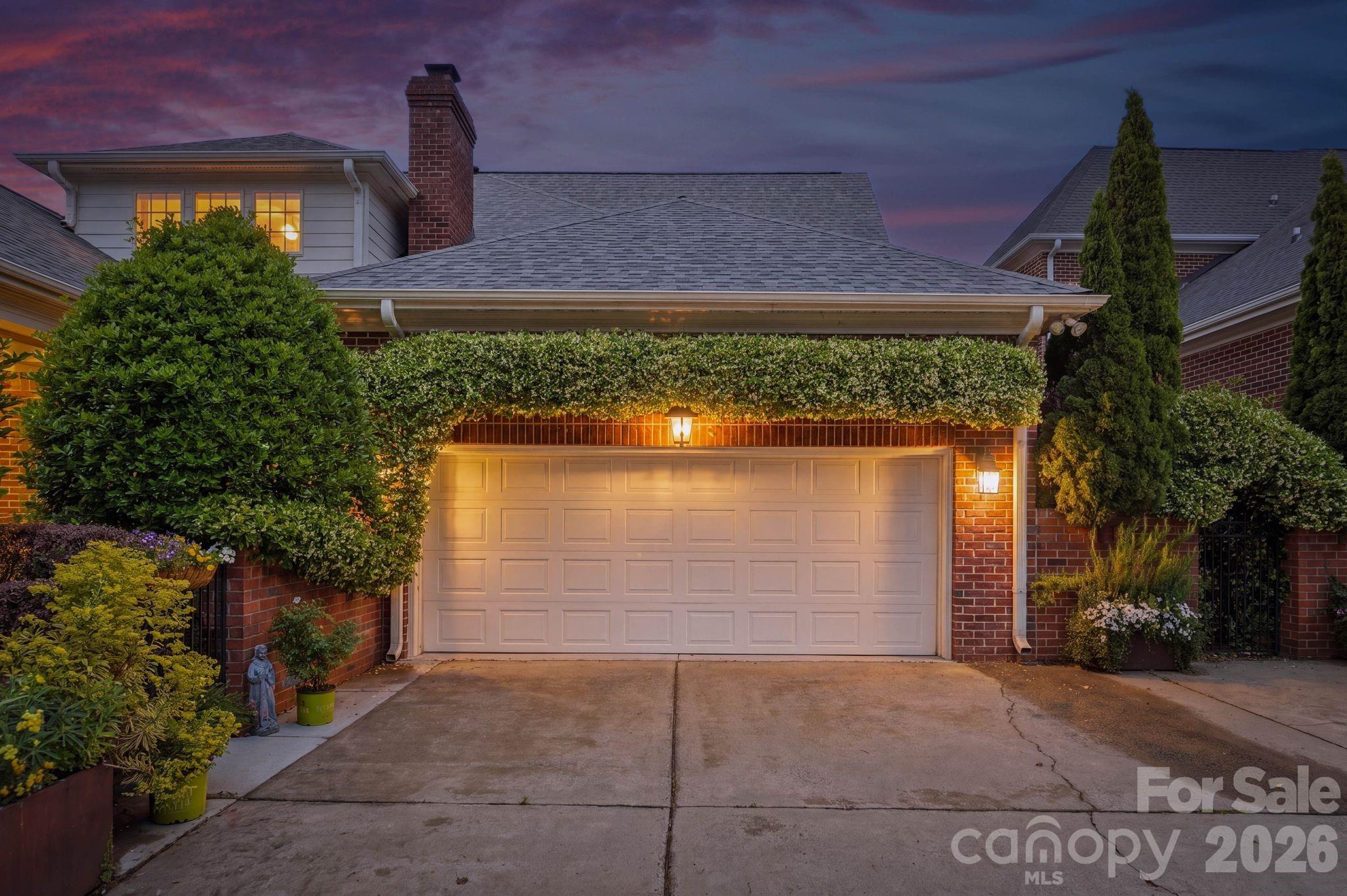2618 Sheffield Crescent Court — Charlotte