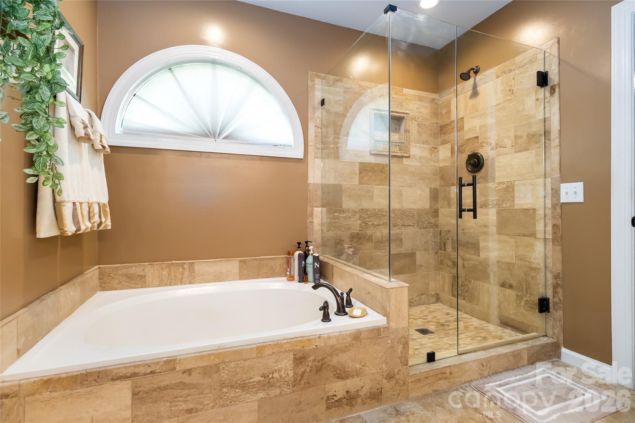 6210 Maple Cove Lane — Charlotte