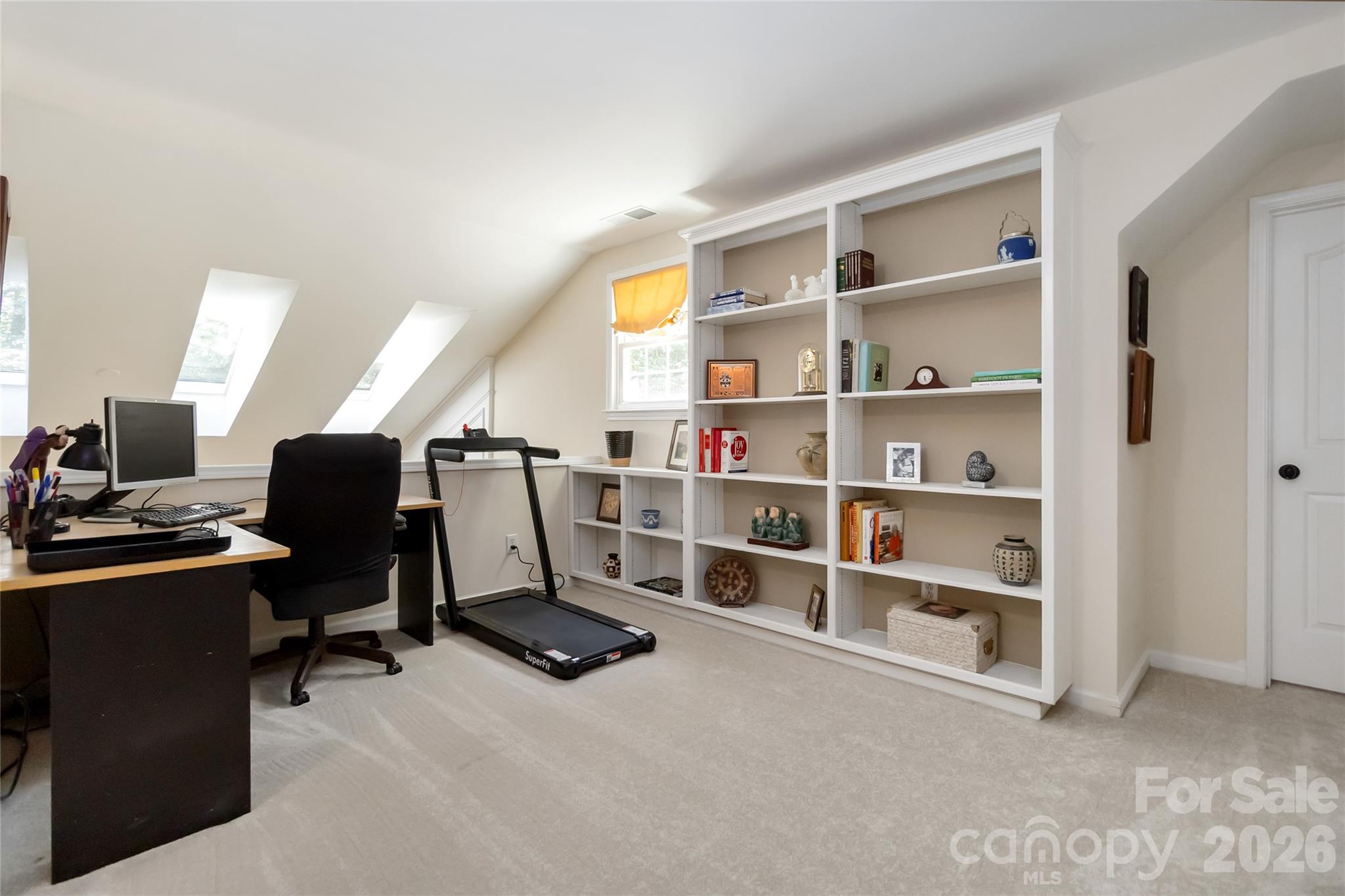 6210 Maple Cove Lane — Charlotte
