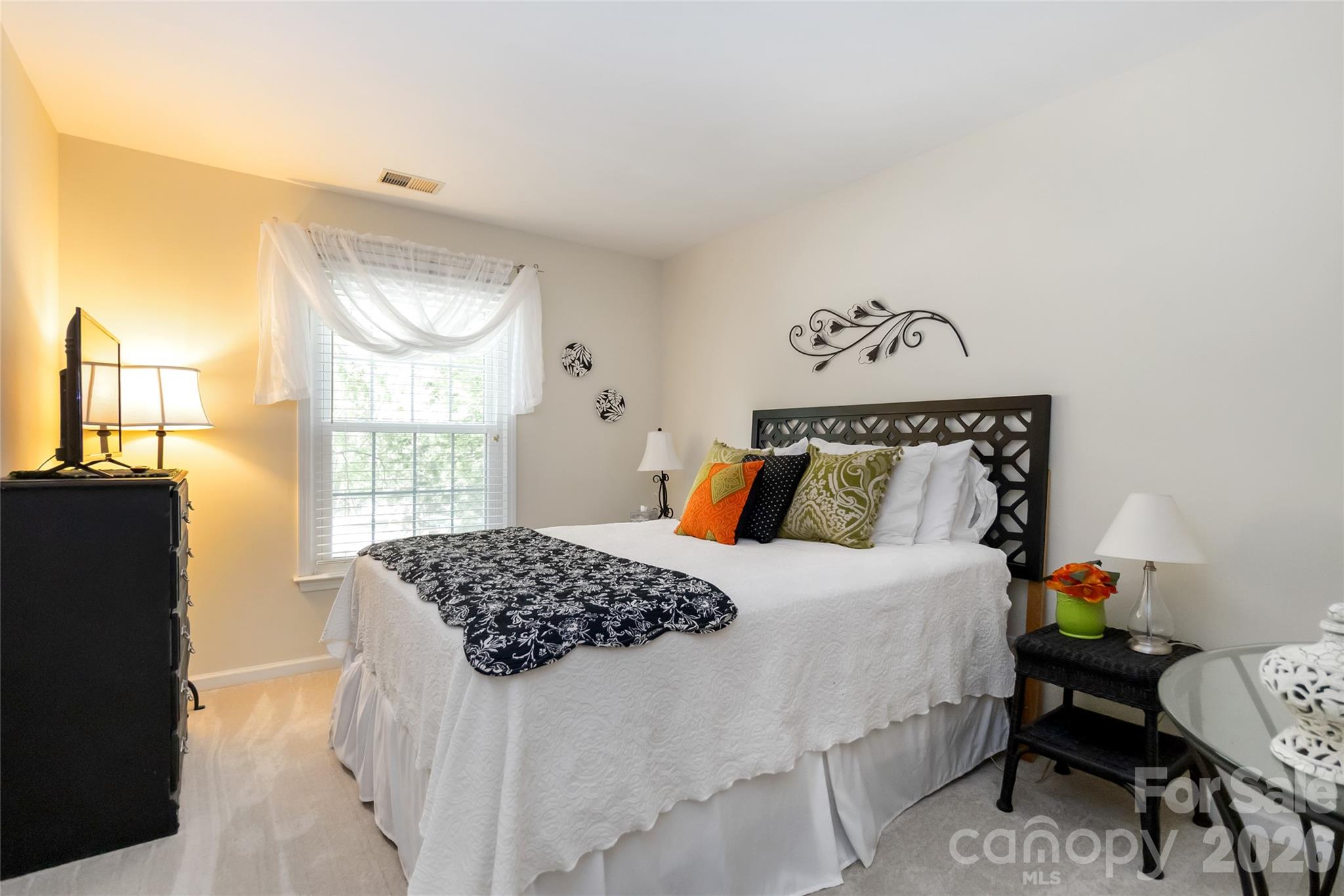6210 Maple Cove Lane — Charlotte