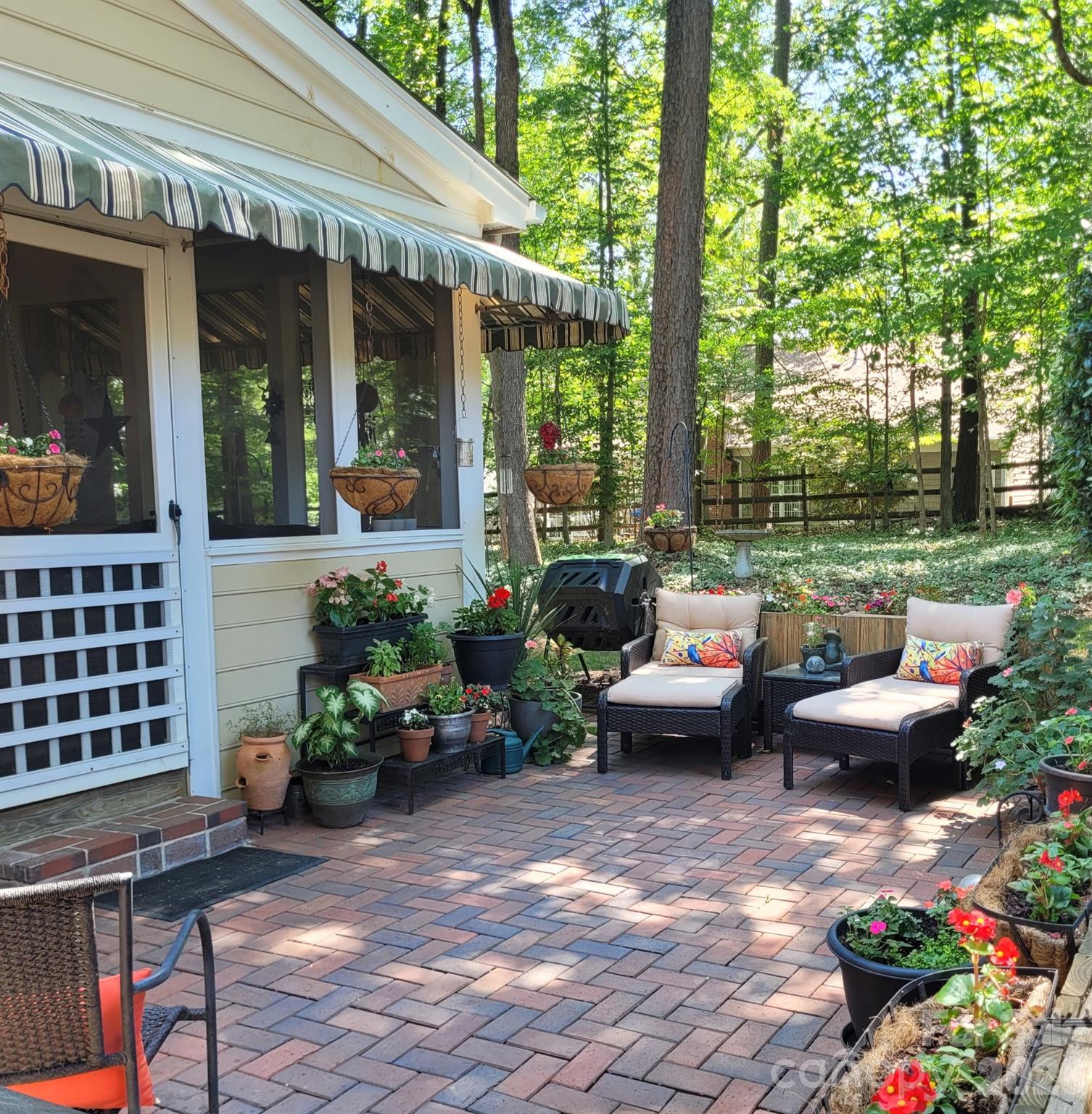 6210 Maple Cove Lane — Charlotte