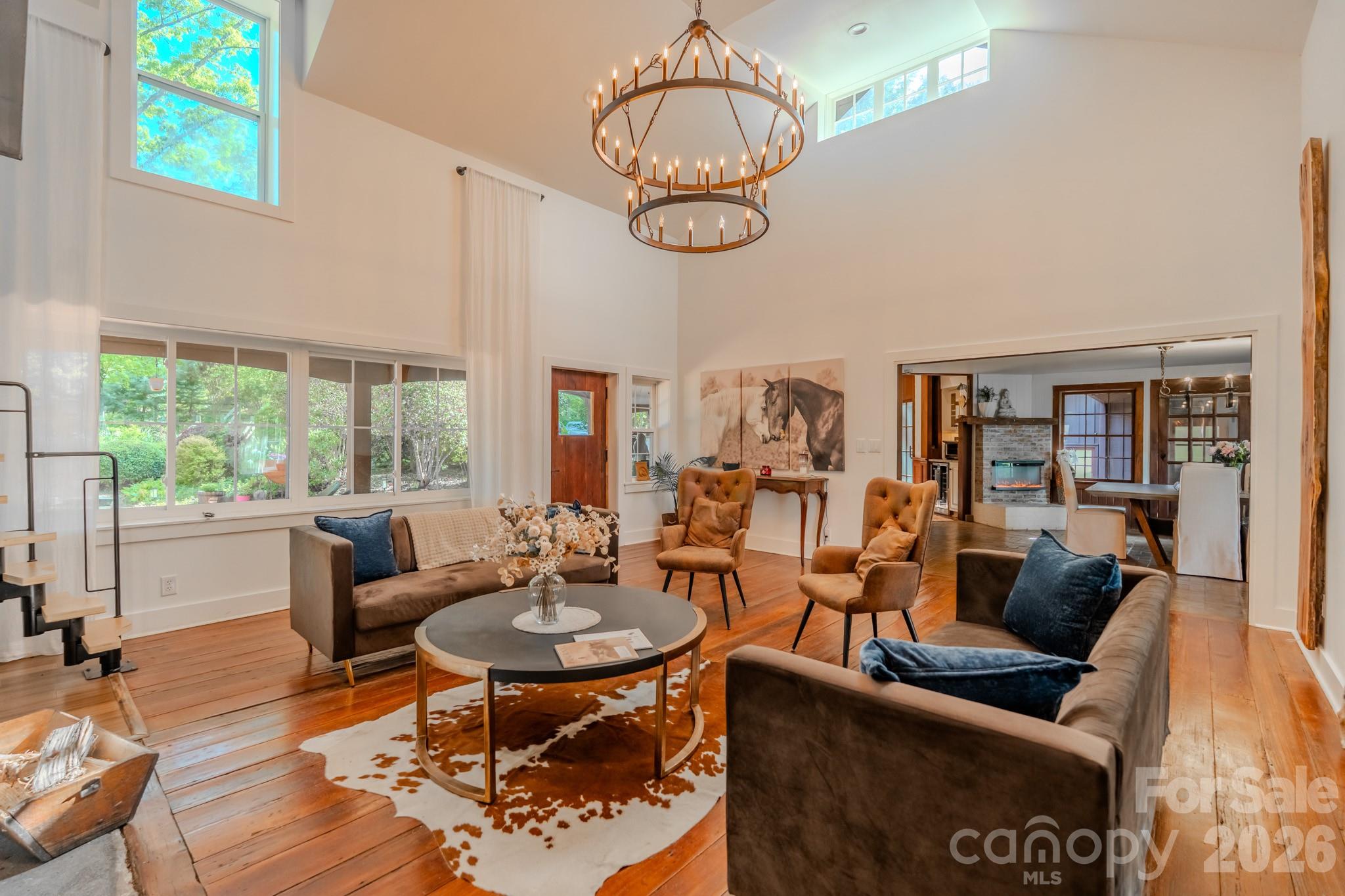 777 S River Road — Tryon