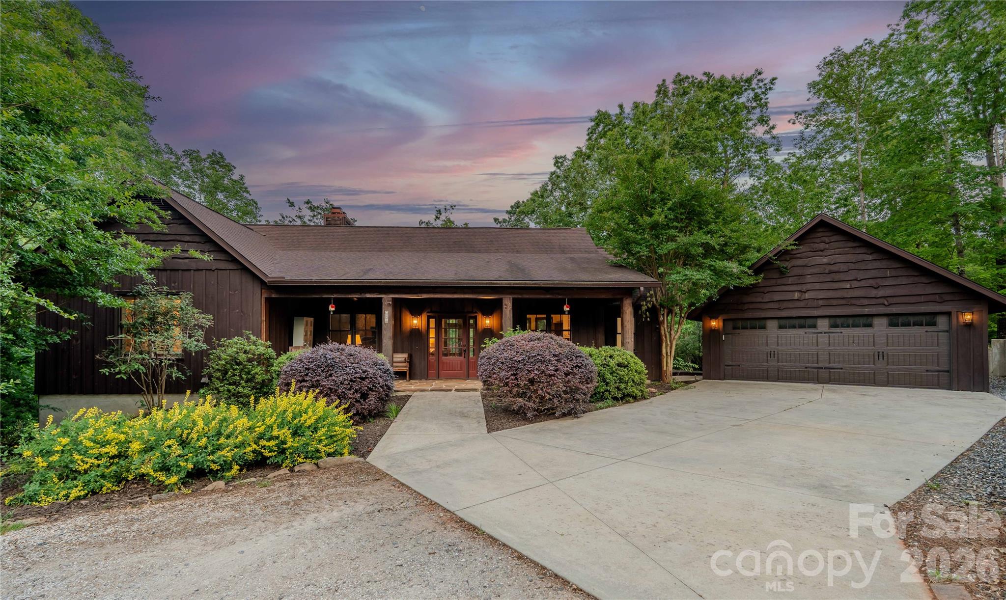 777 S River Road — Tryon