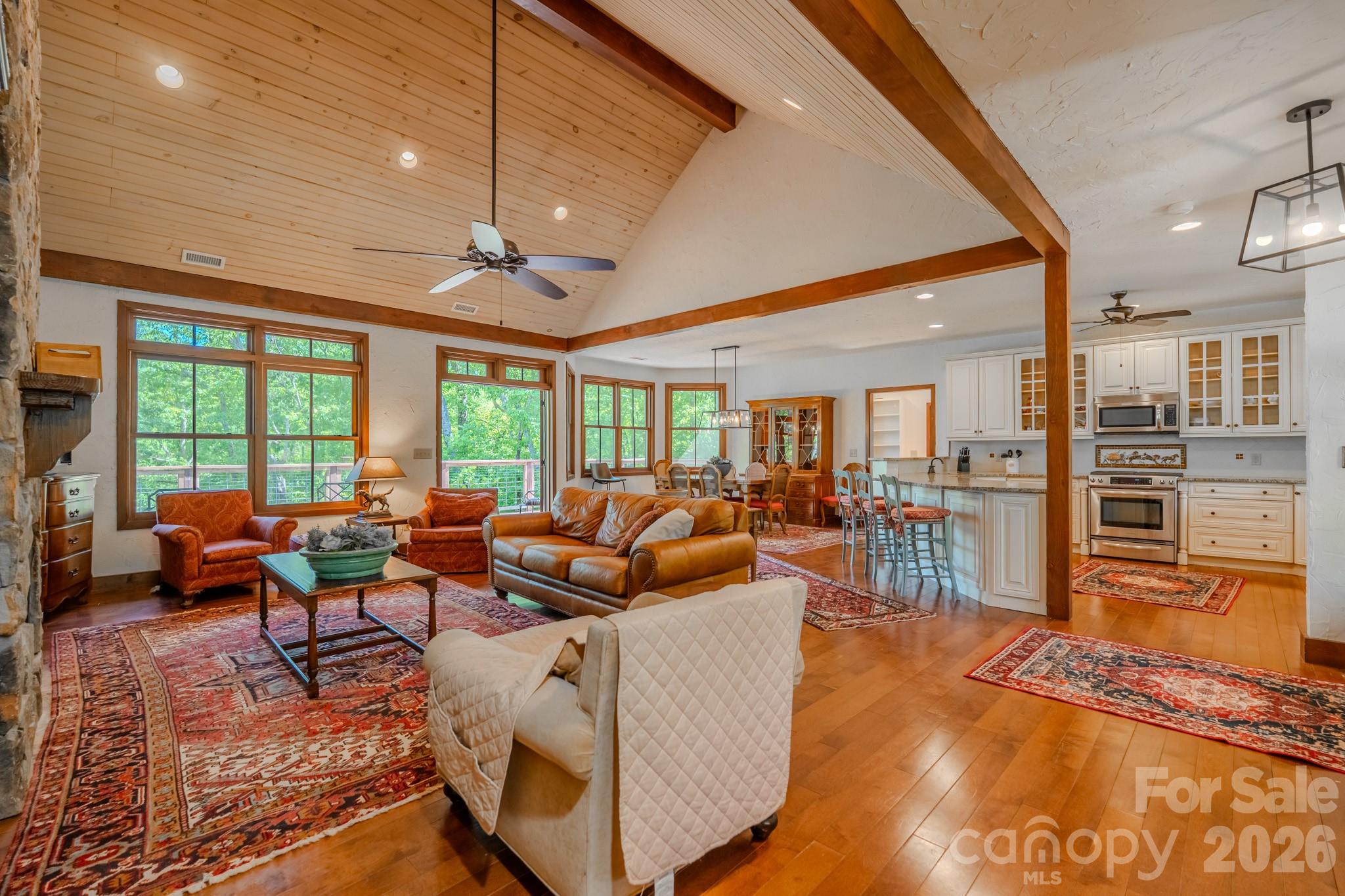 777 S River Road — Tryon