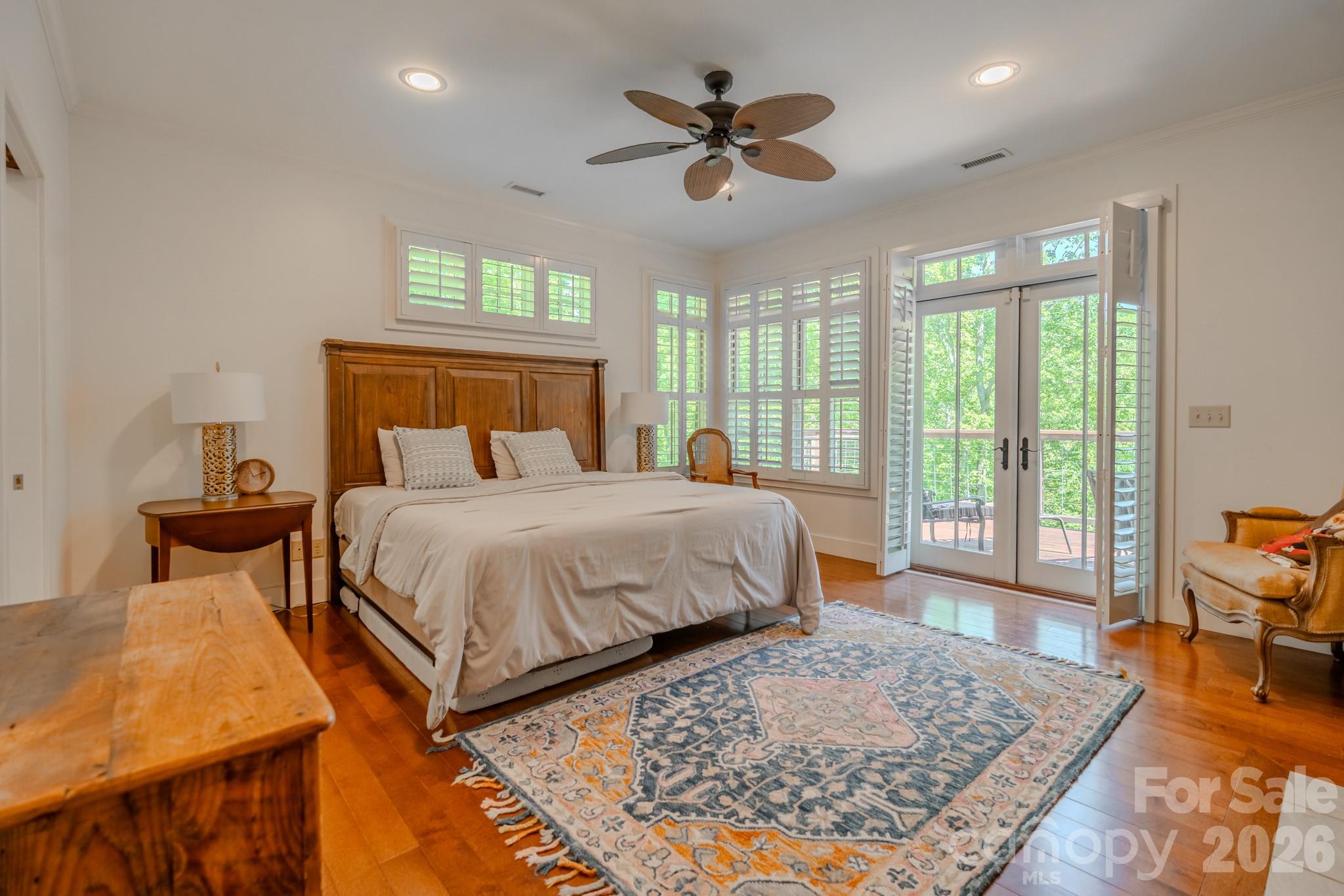777 S River Road — Tryon
