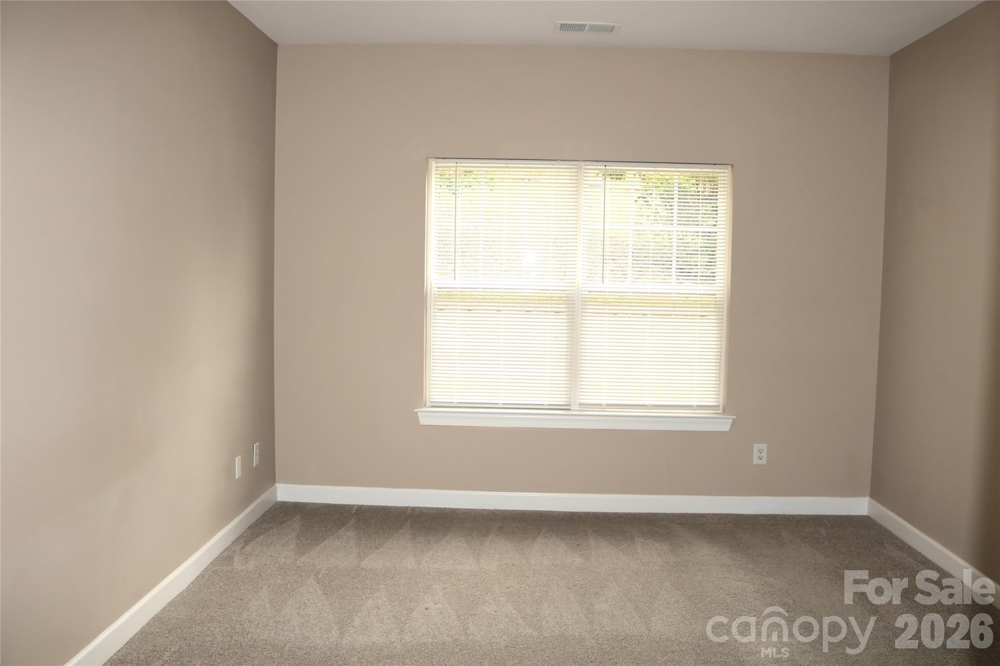 862 Loch Lomond Circle — Concord