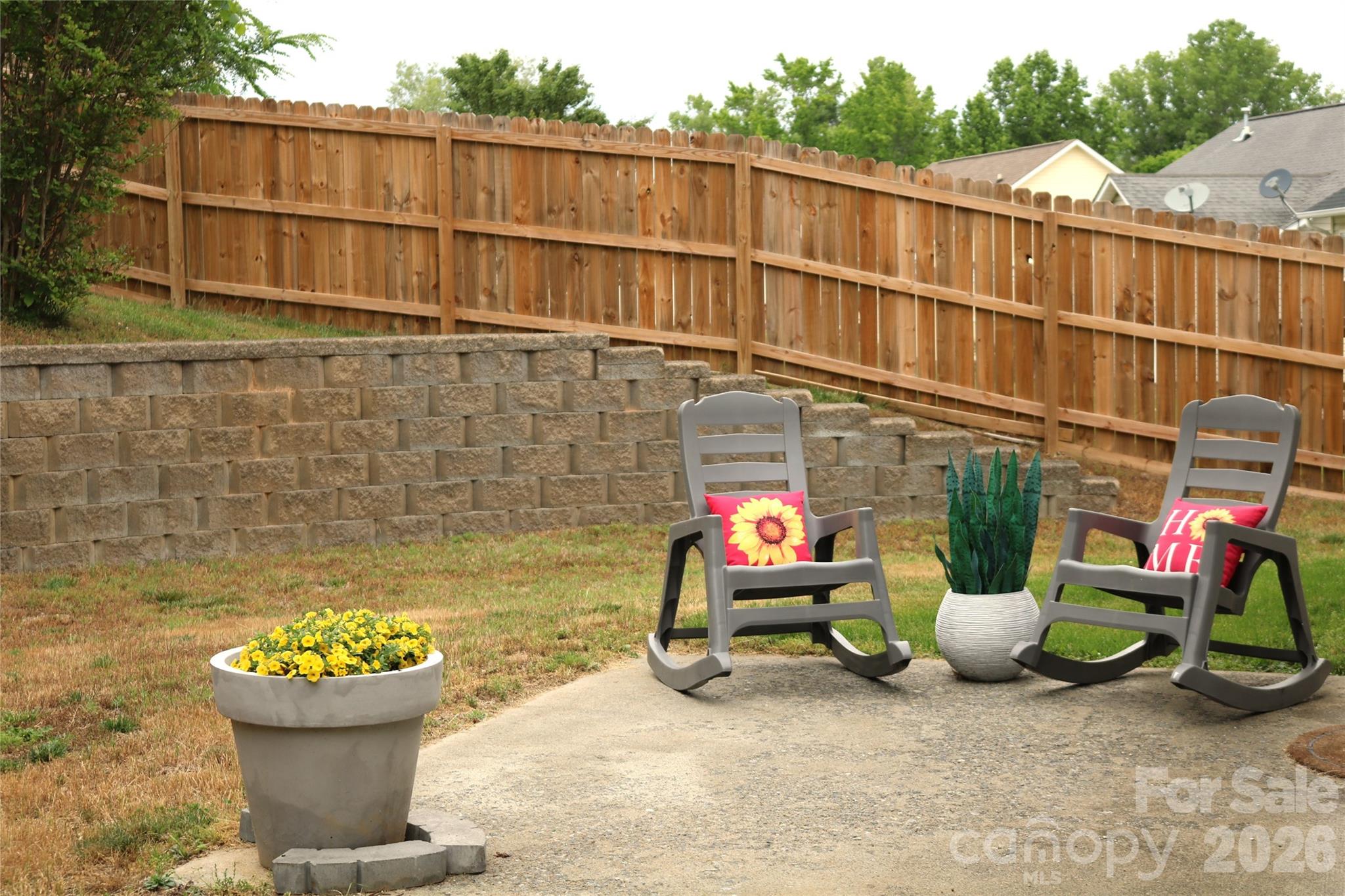 862 Loch Lomond Circle — Concord