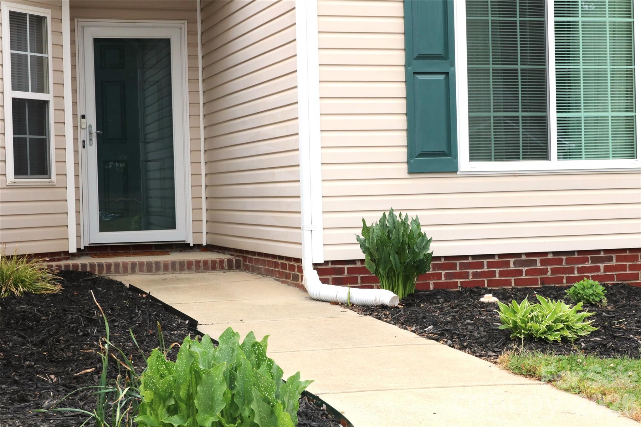 862 Loch Lomond Circle — Concord