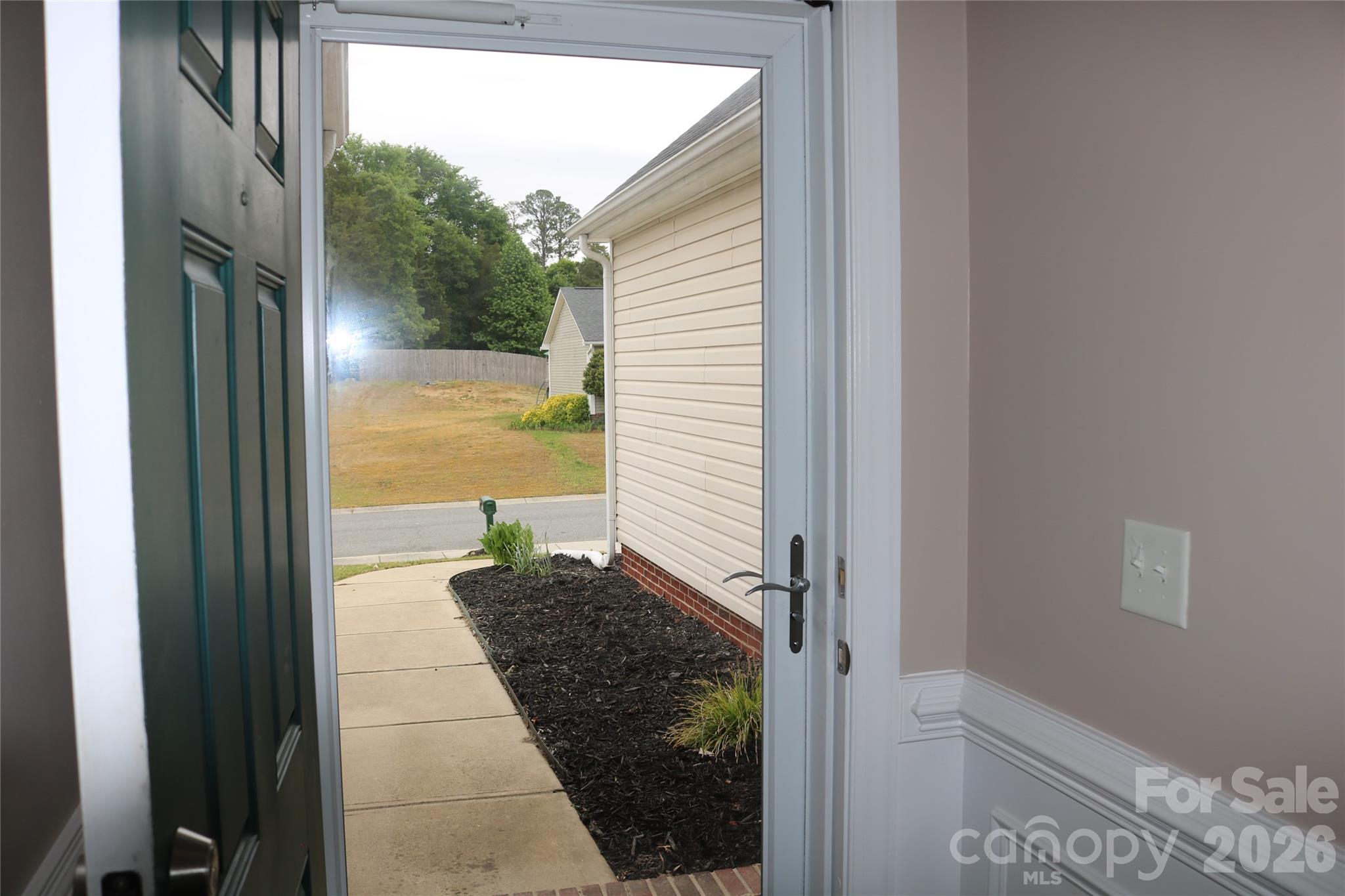862 Loch Lomond Circle — Concord