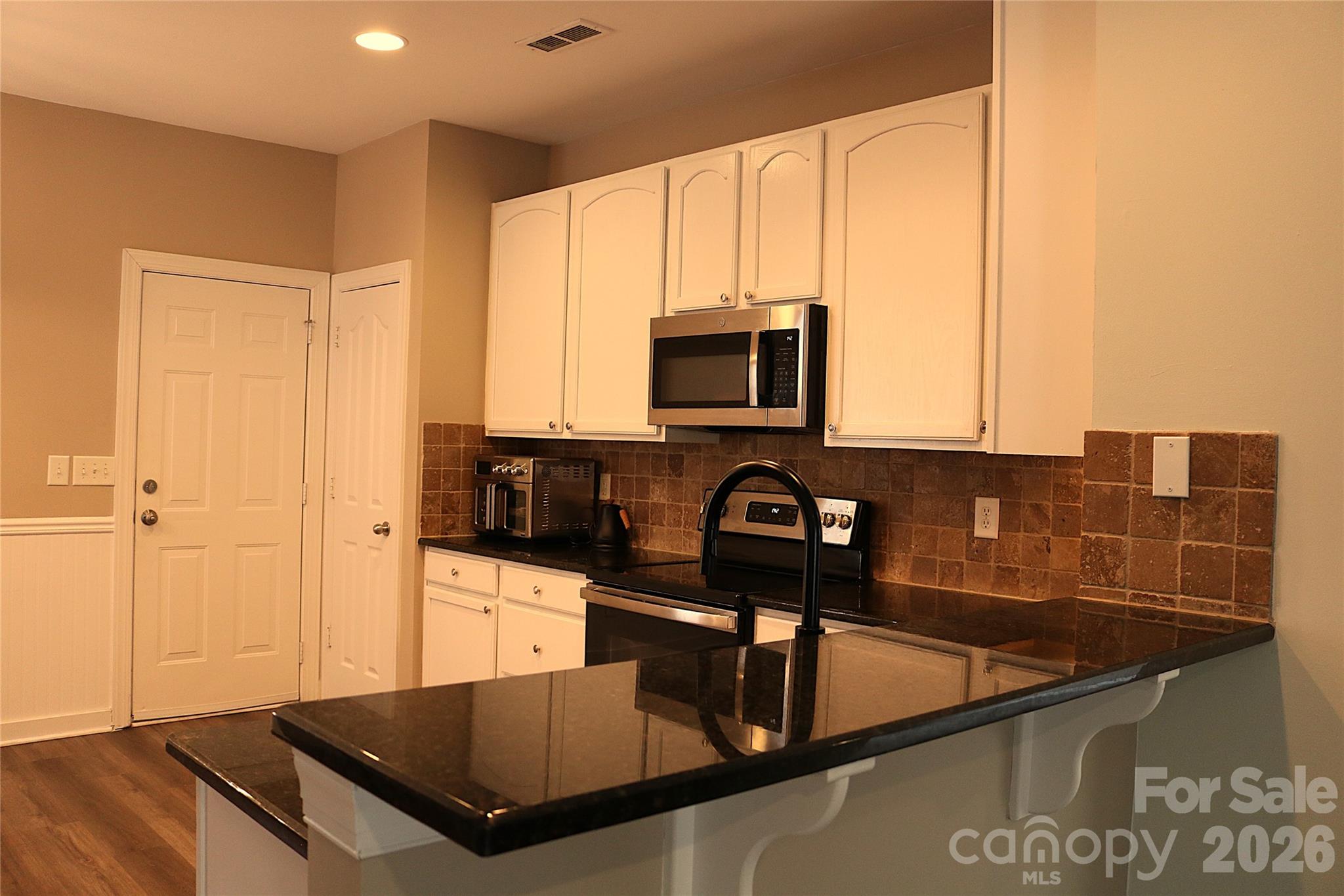 862 Loch Lomond Circle — Concord