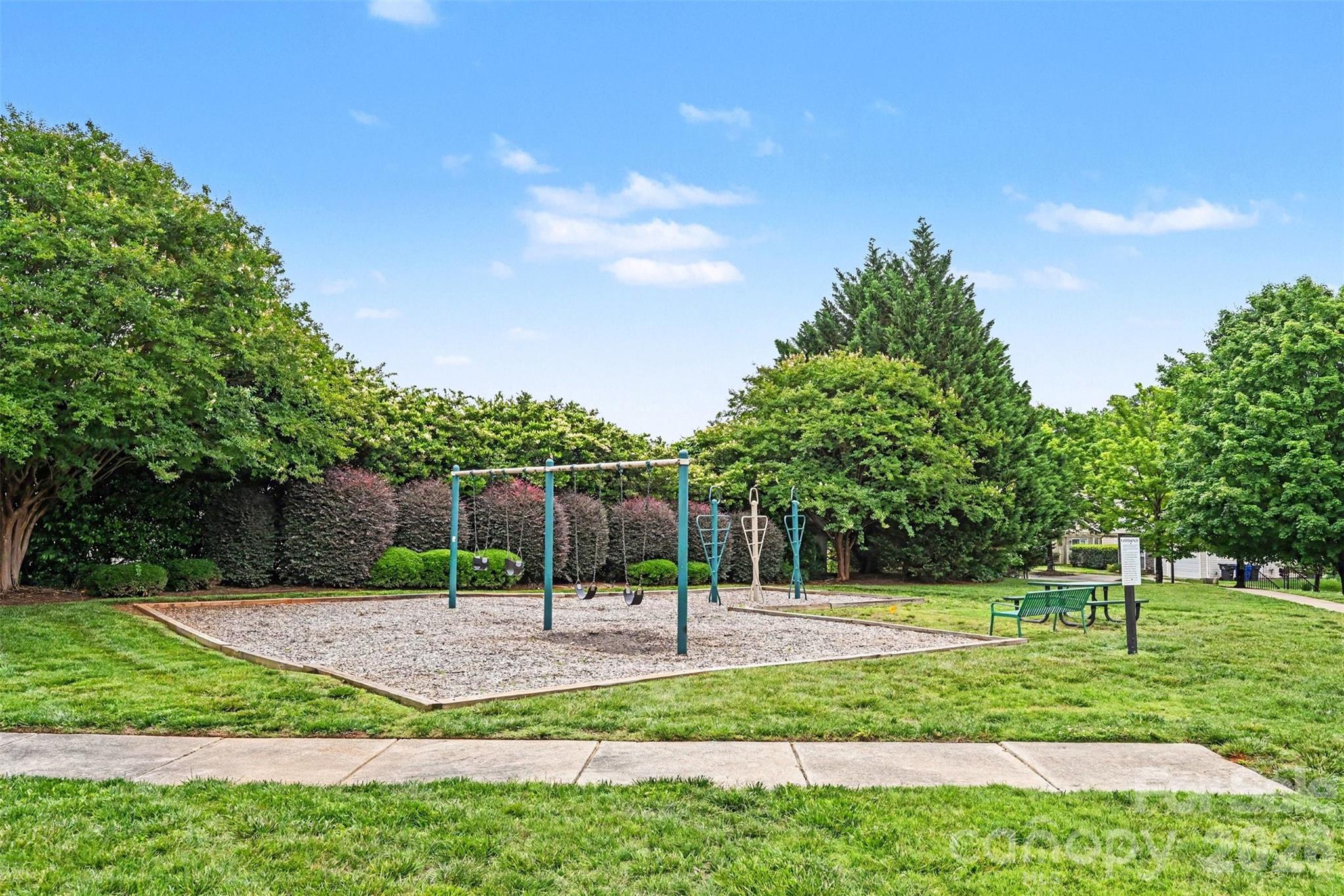 12522 Twelvetrees Lane — Huntersville