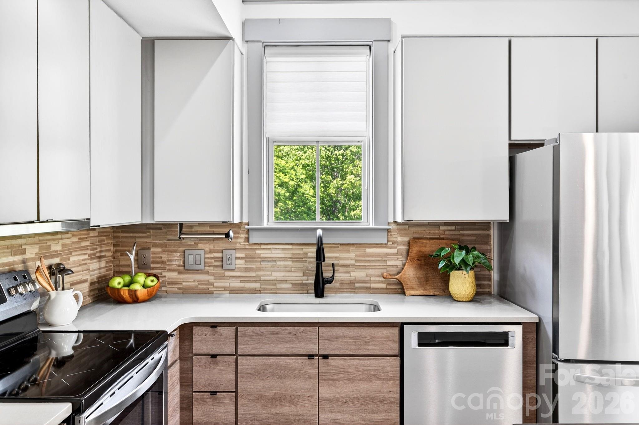 42 Schenck Parkway #106 — Asheville