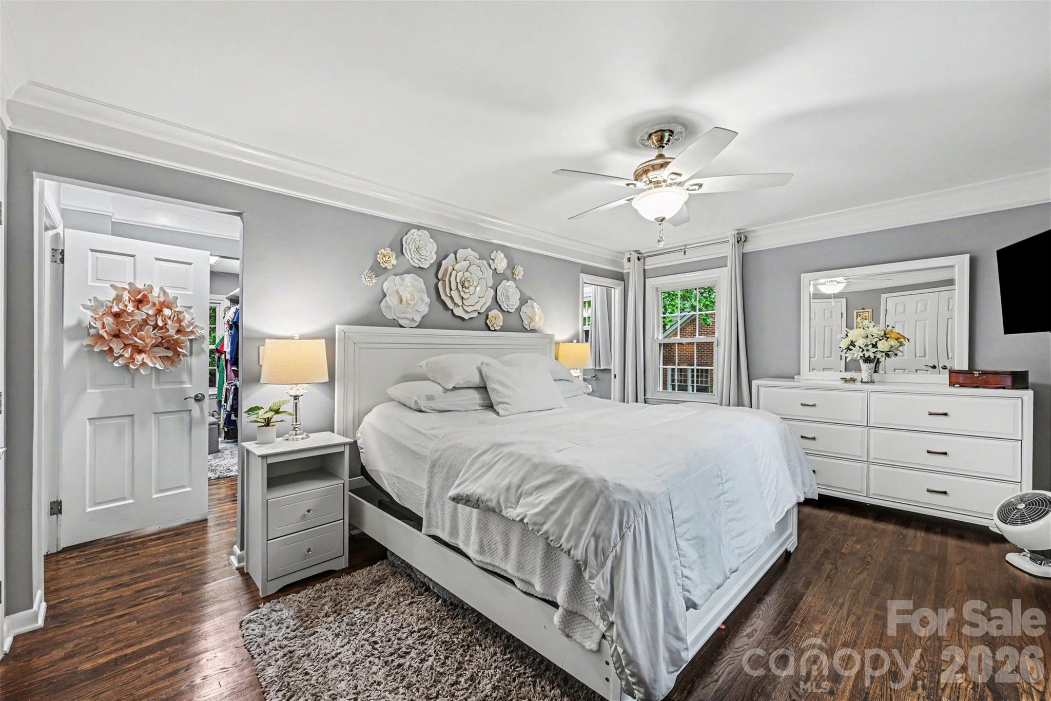 533 King Edward Road — Charlotte