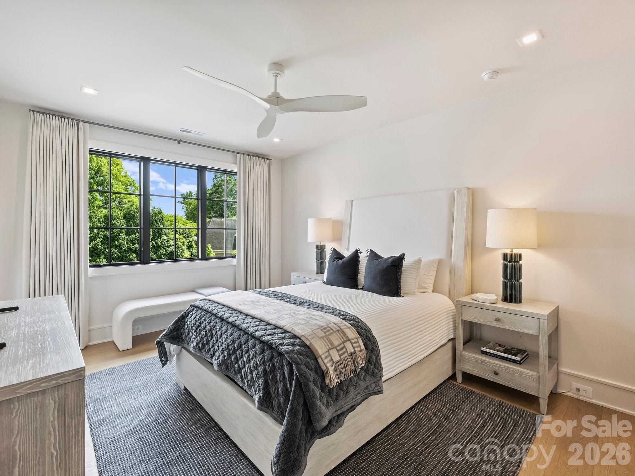 2317 Sharon Lane — Charlotte