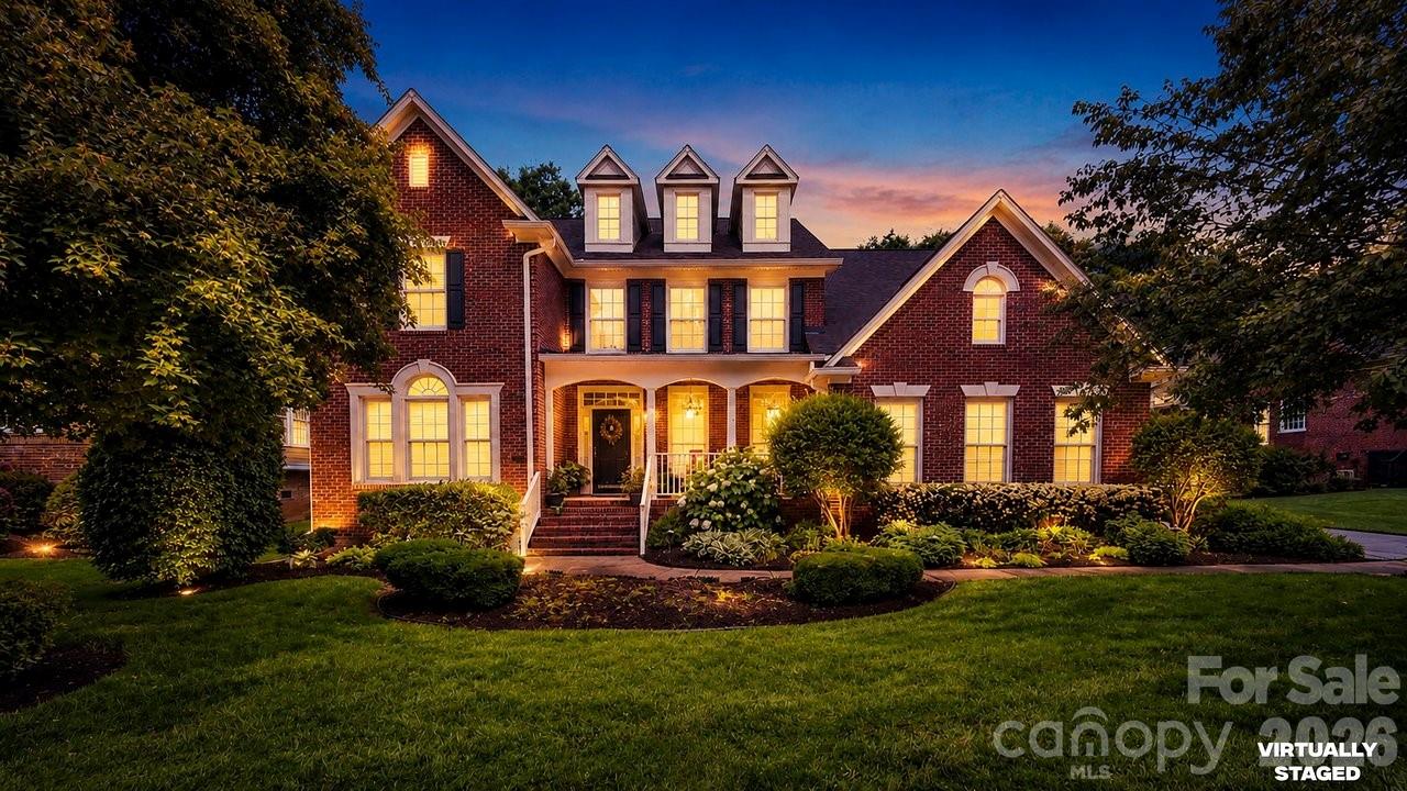 8716 Devonshire Drive — Huntersville