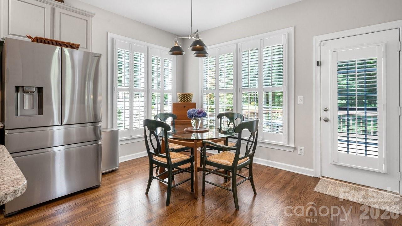 8716 Devonshire Drive — Huntersville