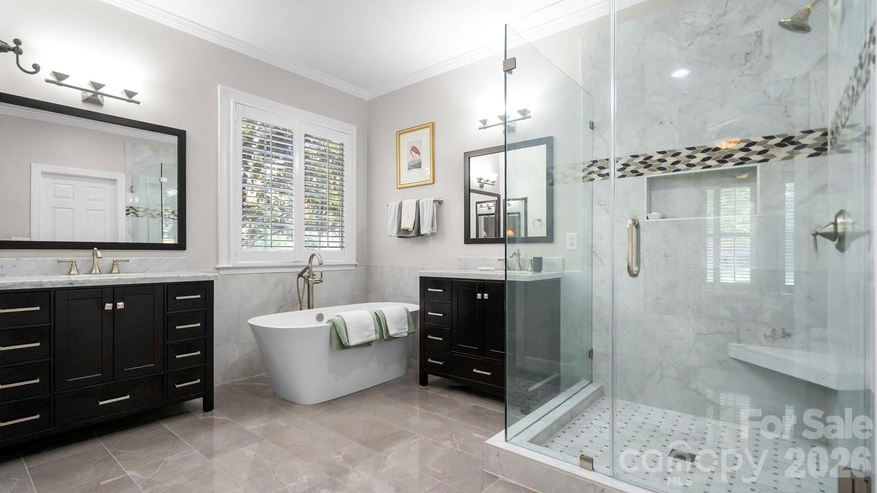 8716 Devonshire Drive — Huntersville