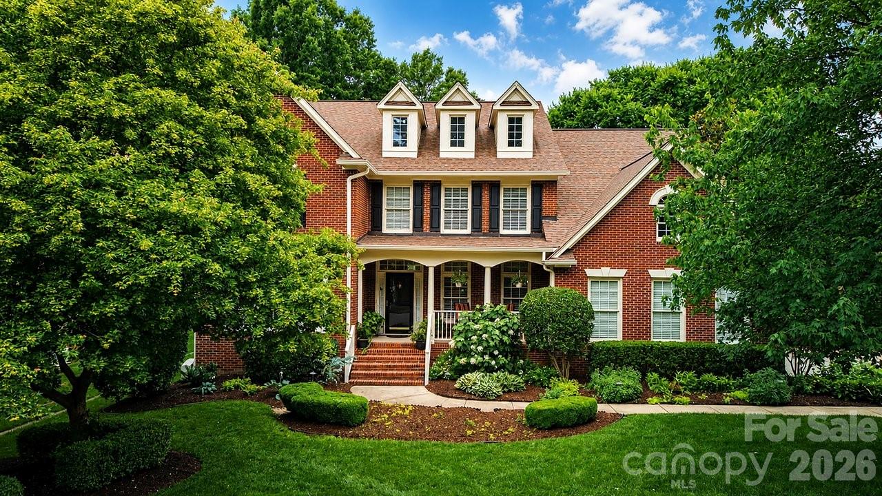8716 Devonshire Drive — Huntersville