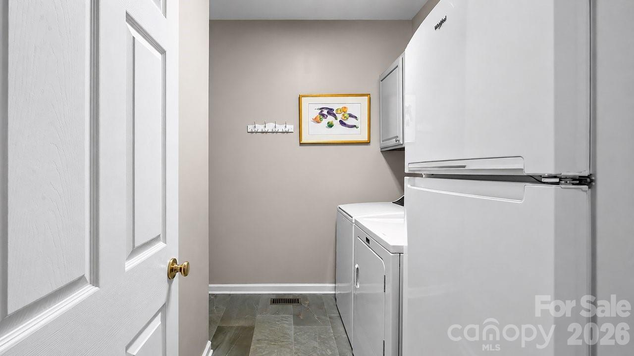 8716 Devonshire Drive — Huntersville