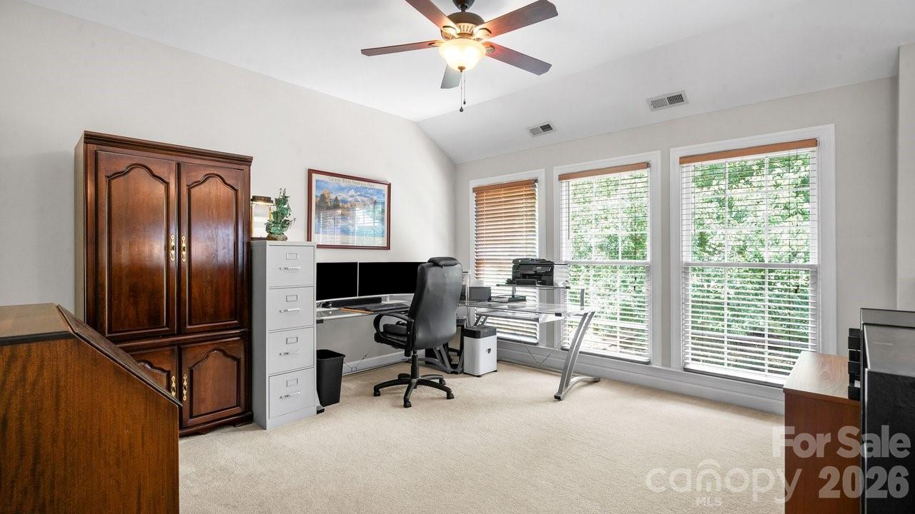 8716 Devonshire Drive — Huntersville