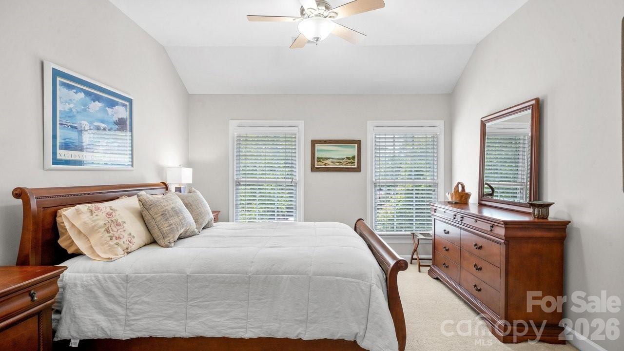 8716 Devonshire Drive — Huntersville