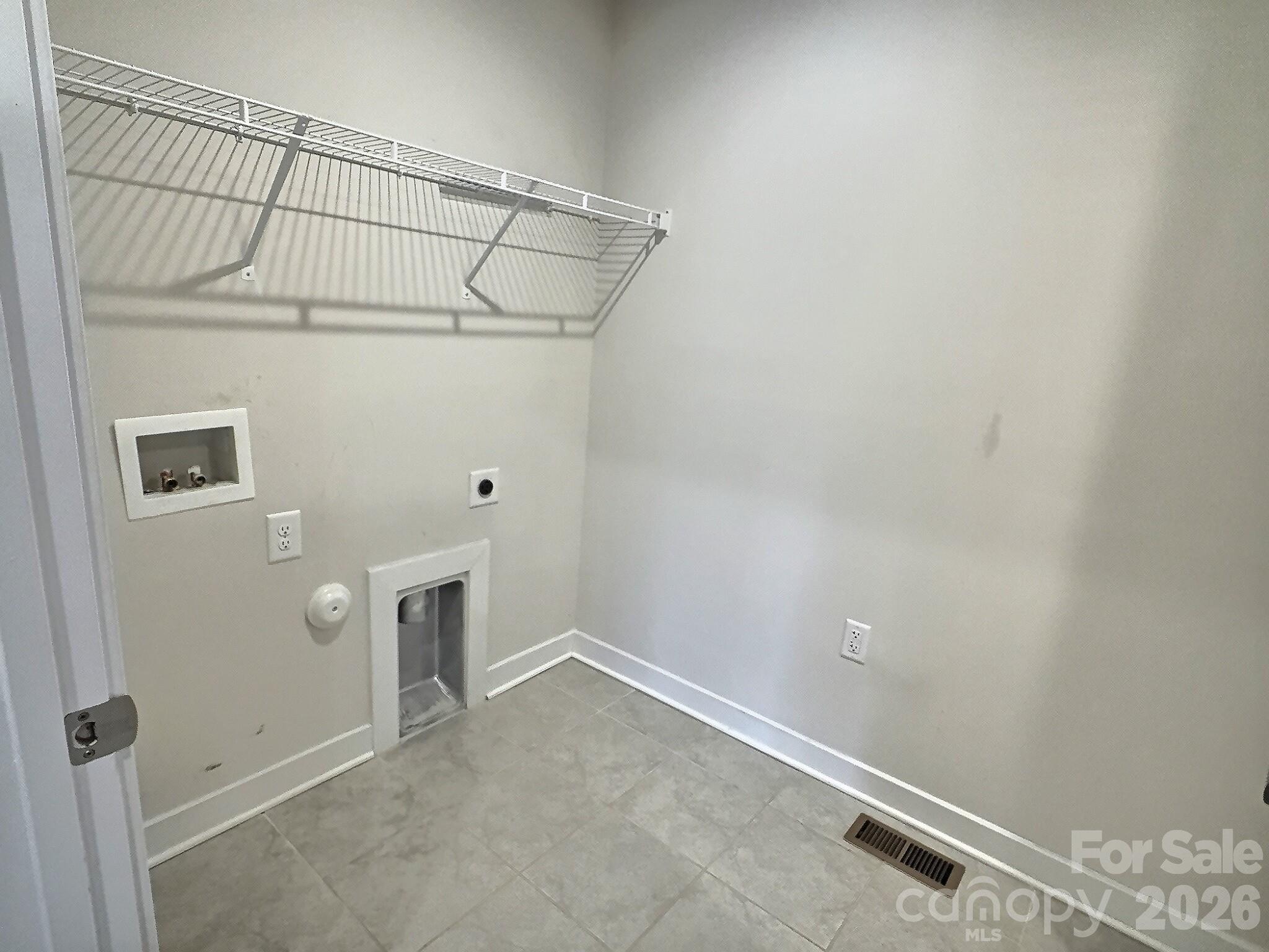 544 Grandiflora Avenue — Lancaster