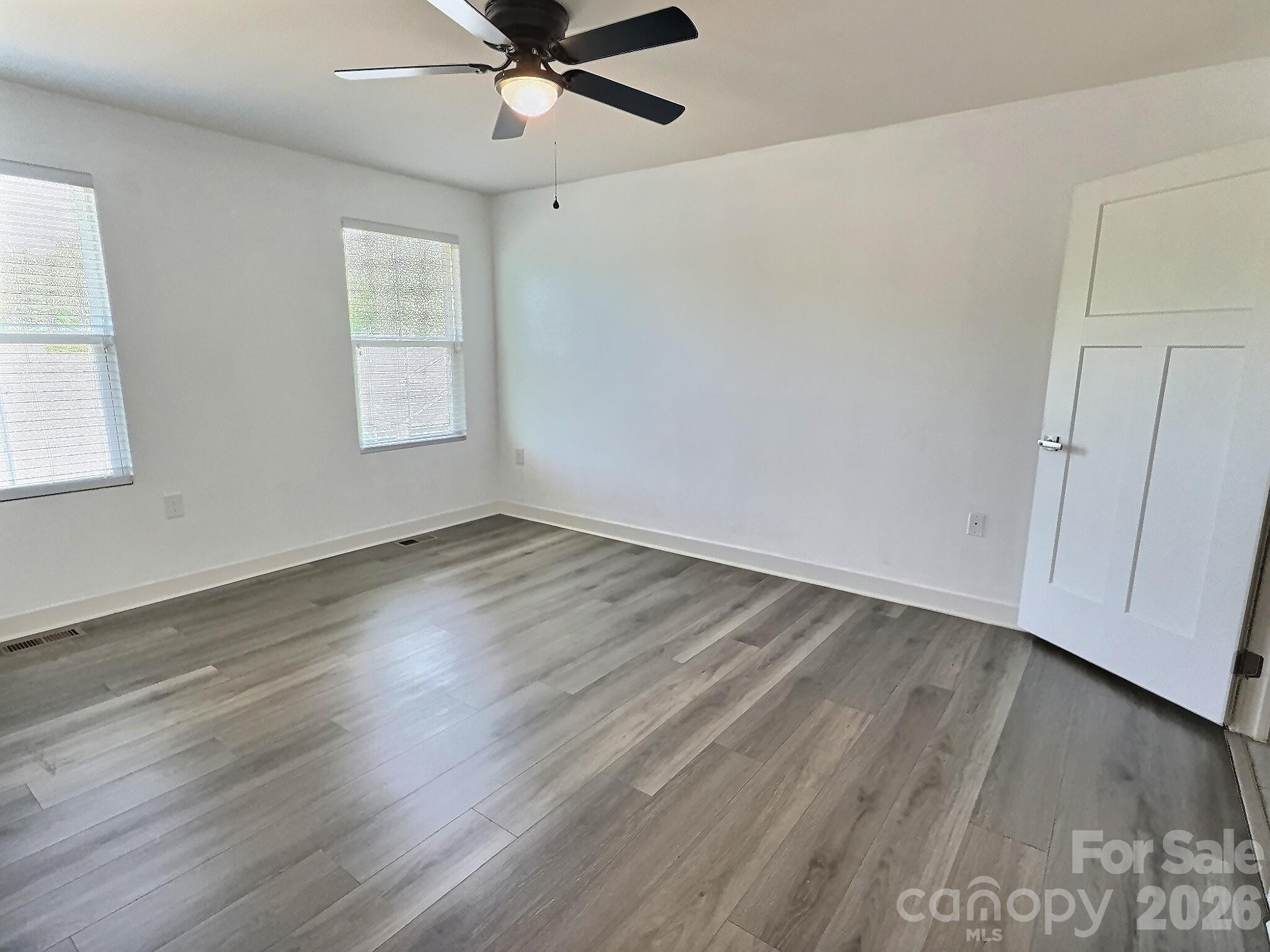 544 Grandiflora Avenue — Lancaster