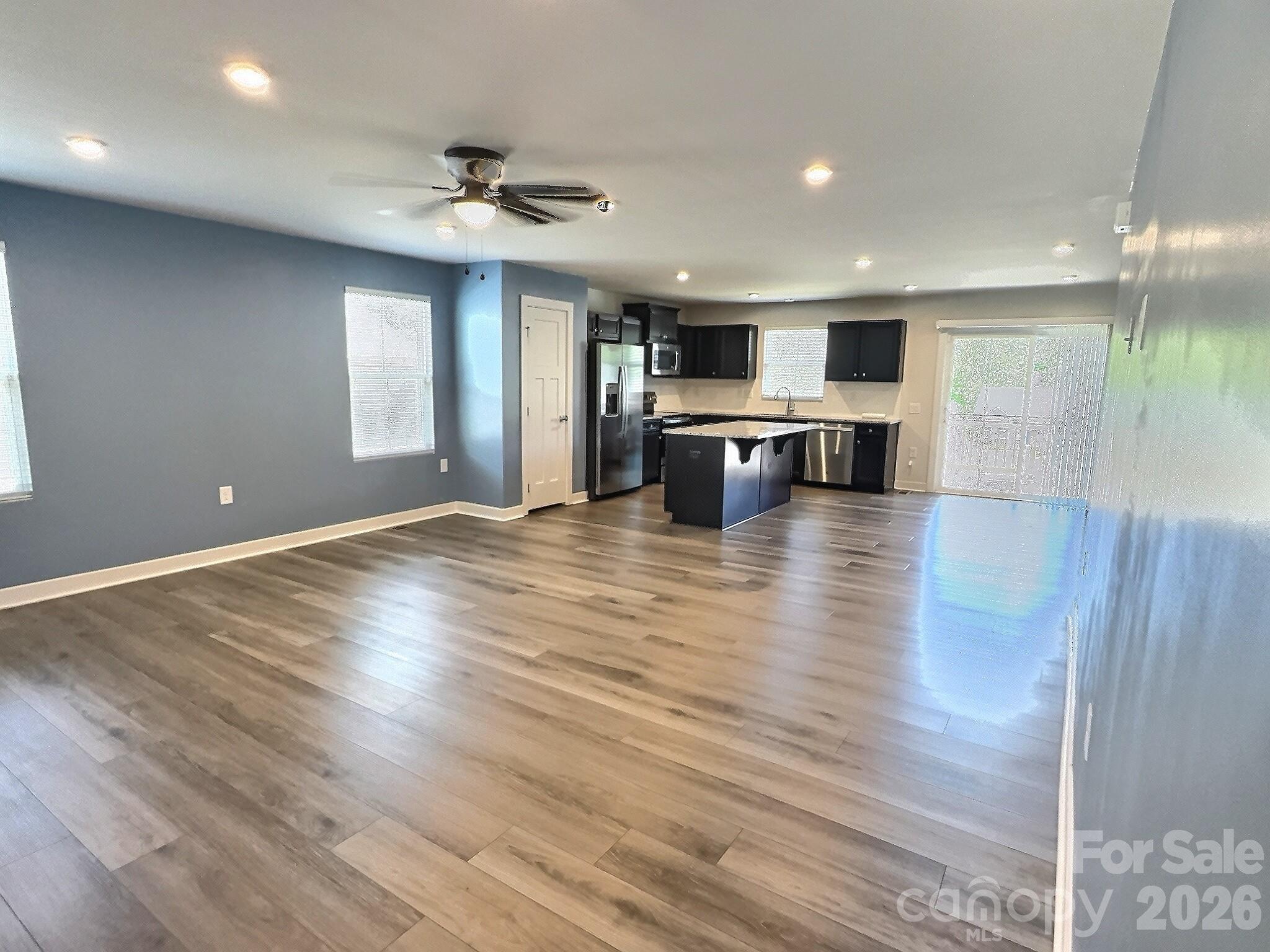 544 Grandiflora Avenue — Lancaster