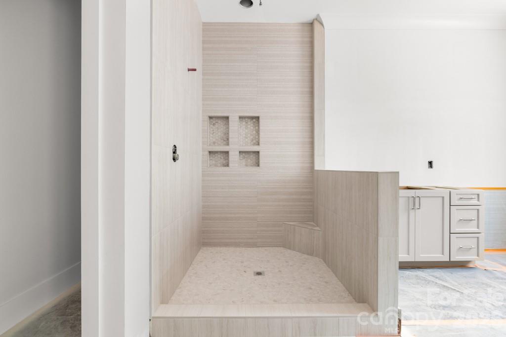 5117 Grassy Creek Road — Denver