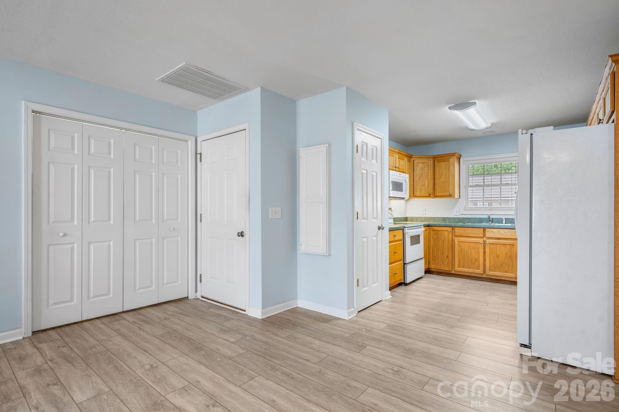 1268 Wexford Village Circle NE — Lenoir