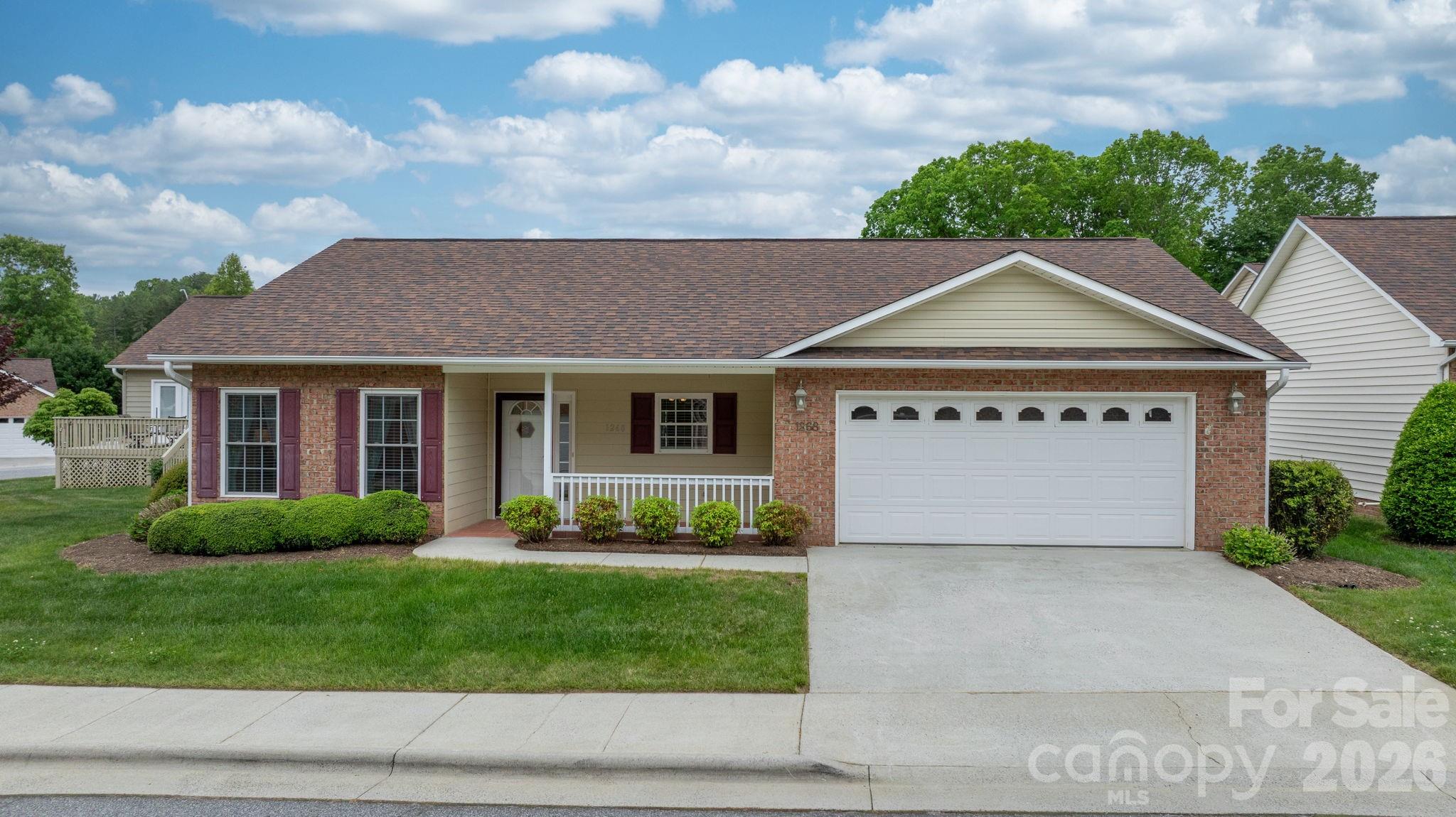 1268 Wexford Village Circle NE — Lenoir