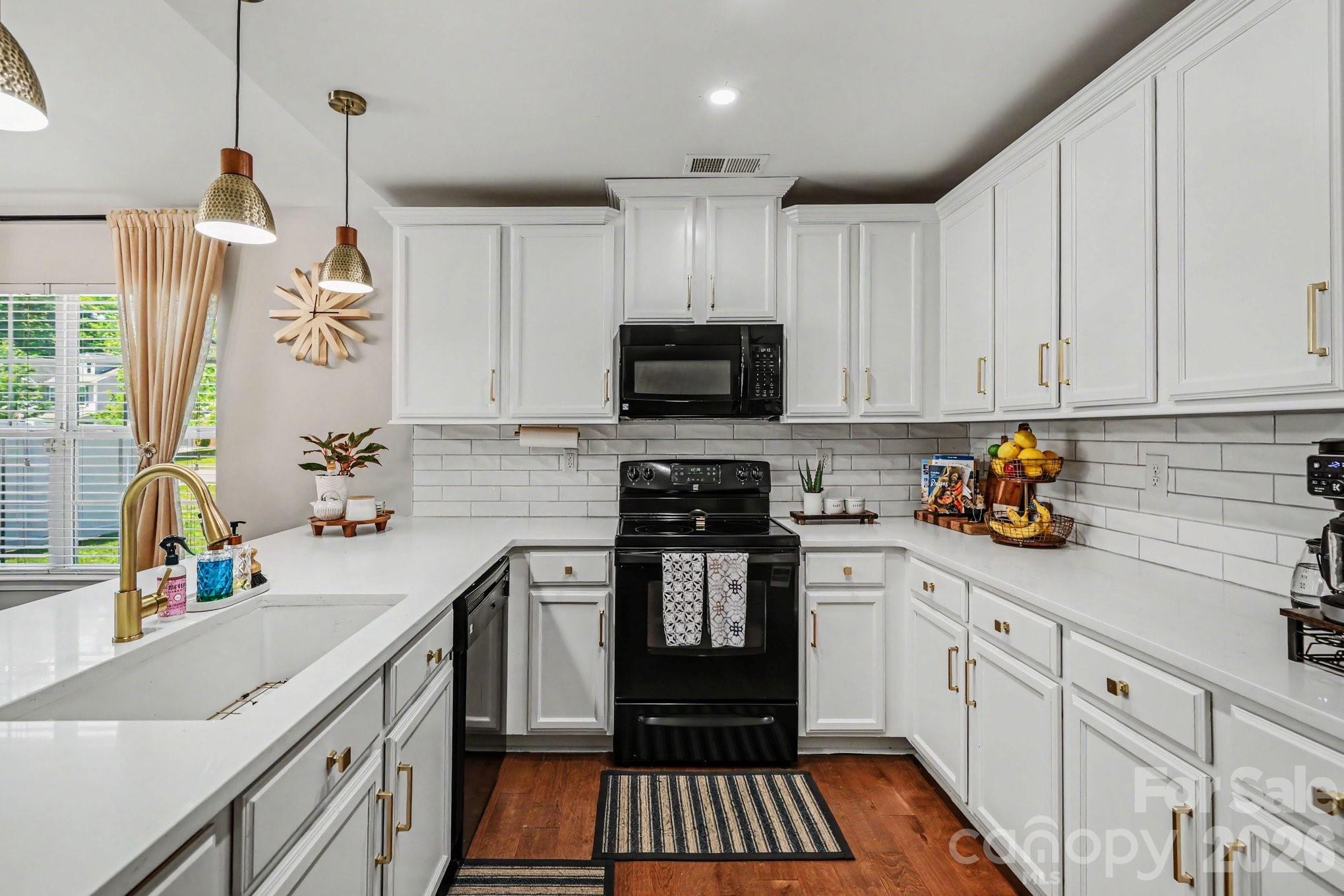 4727 Mcclure Road — Charlotte