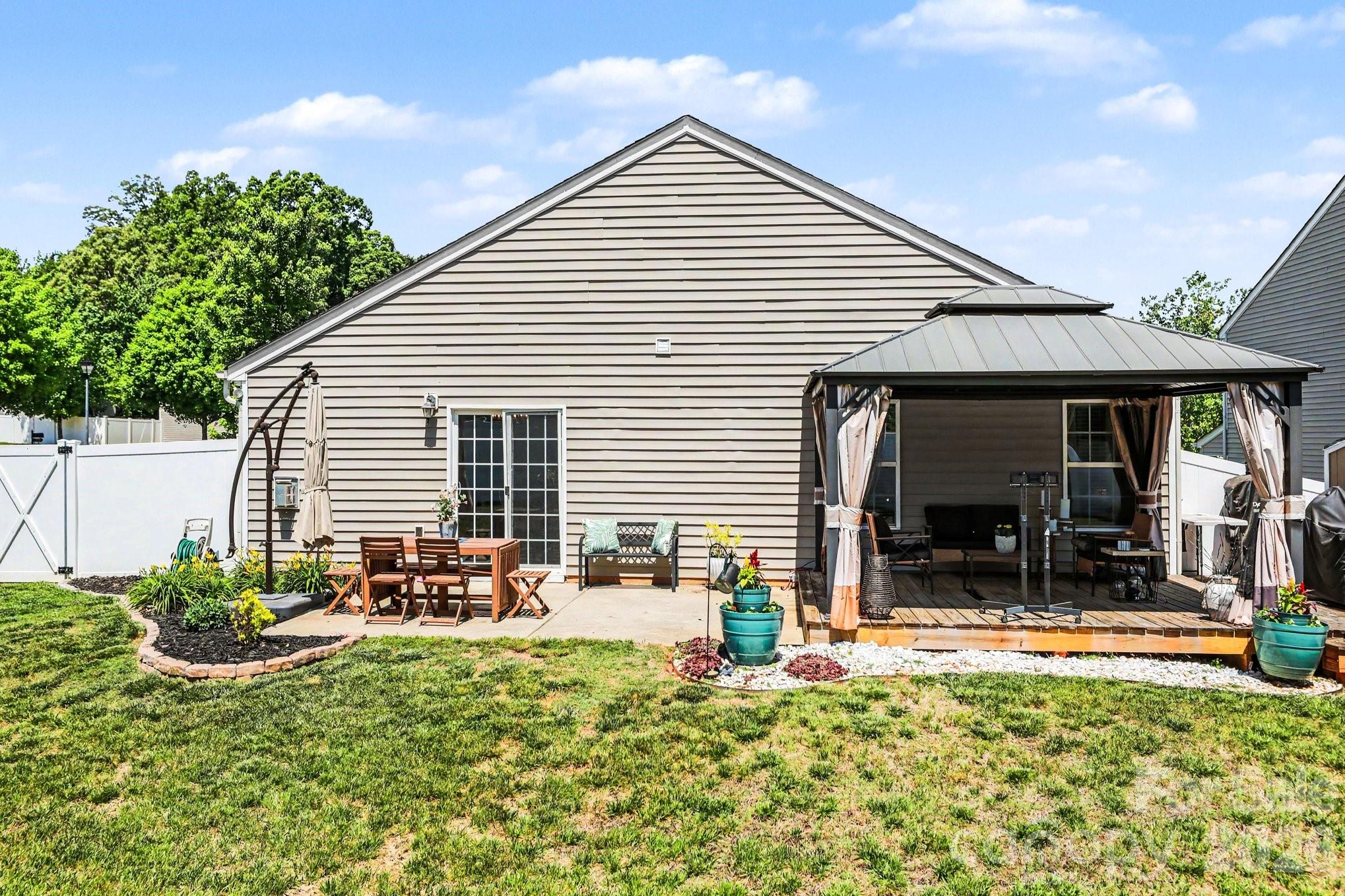 4727 Mcclure Road — Charlotte