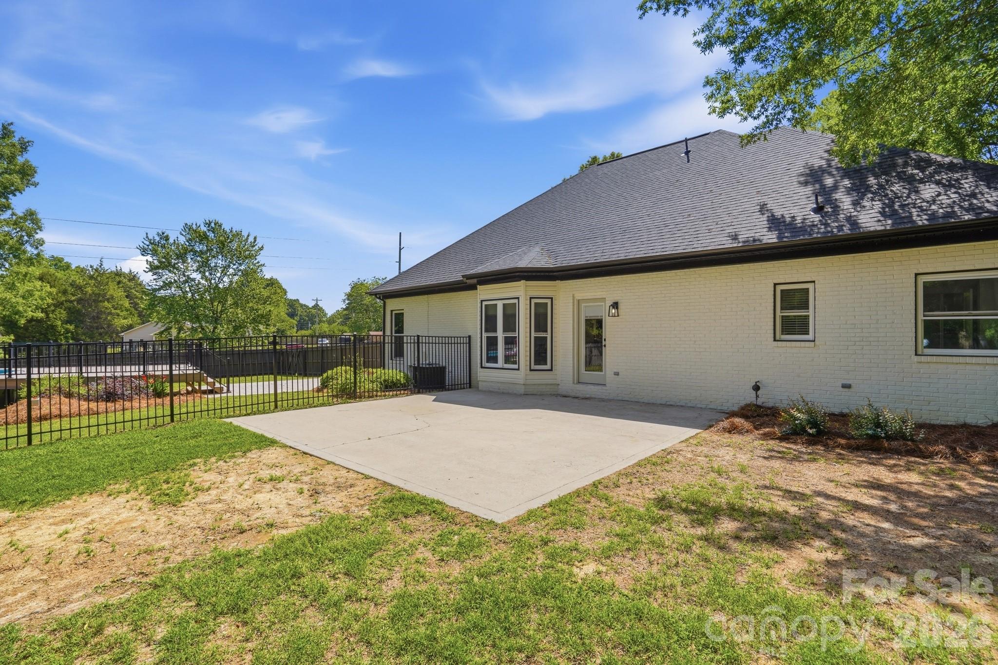 4812 Austin Road — Monroe