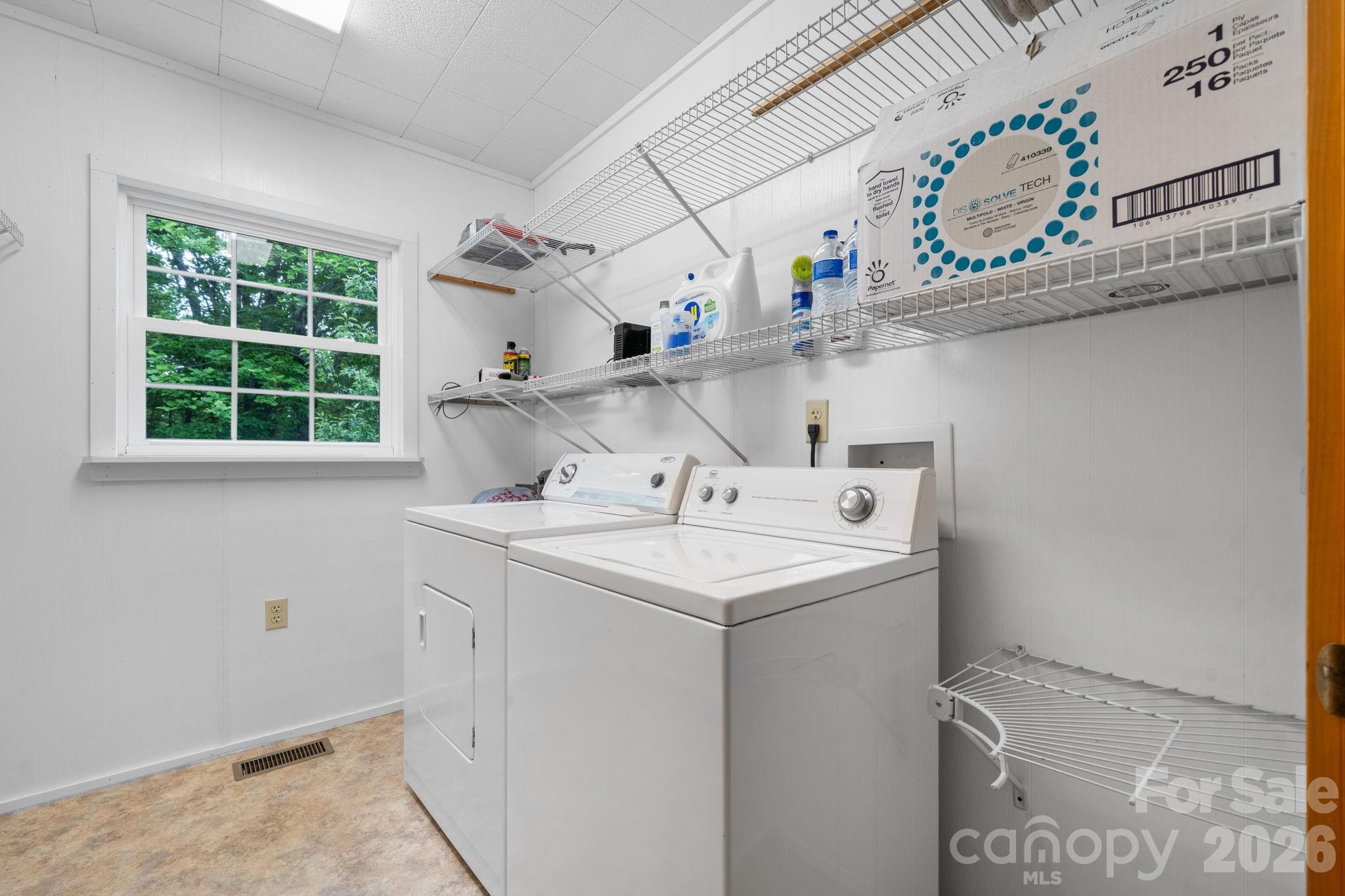 3494 Vannoy Ridge Road — Moravian Falls
