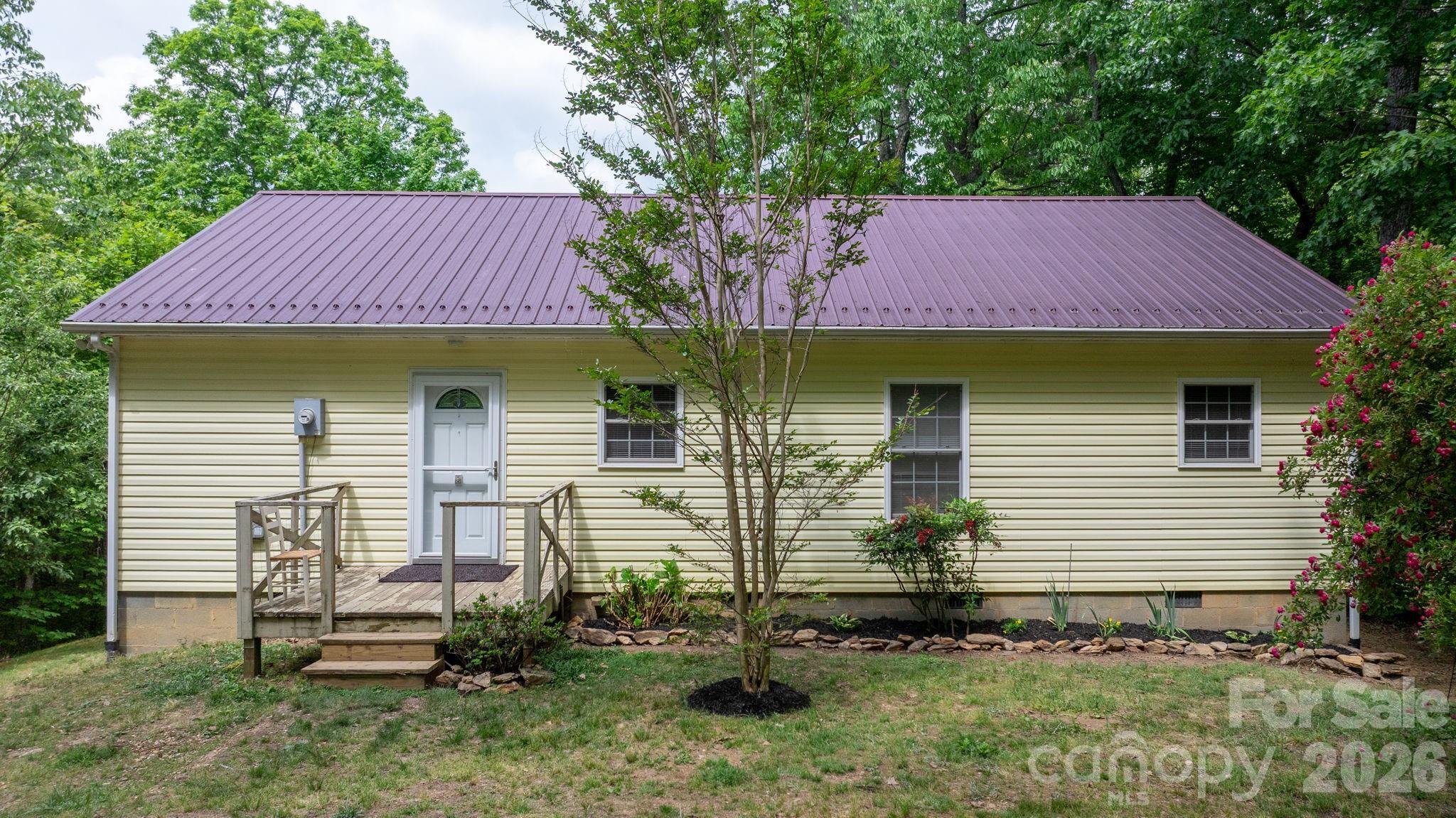 3494 Vannoy Ridge Road — Moravian Falls