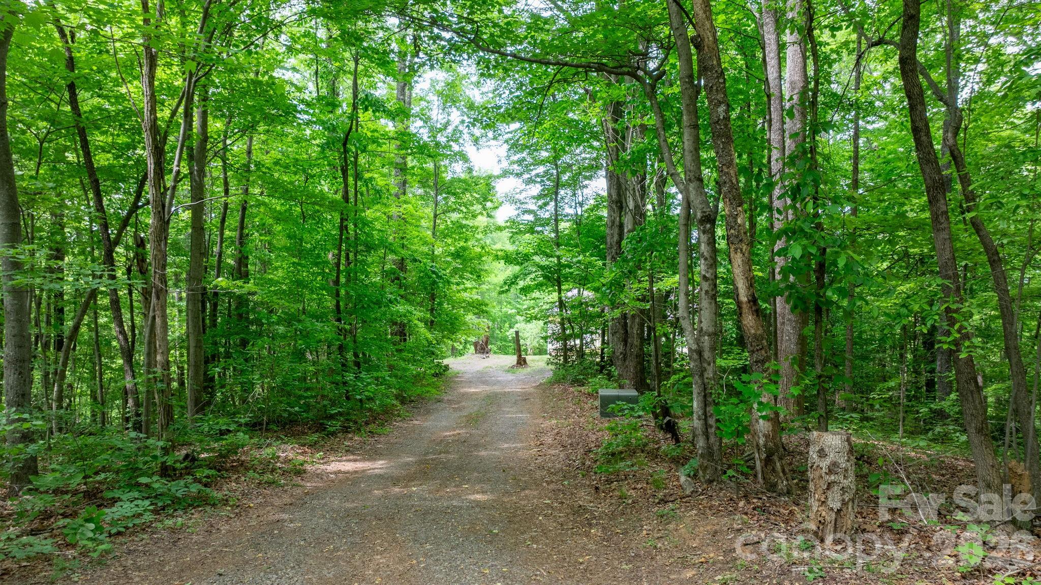 3494 Vannoy Ridge Road — Moravian Falls