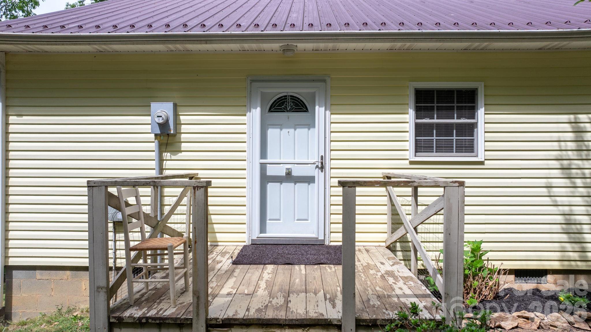 3494 Vannoy Ridge Road — Moravian Falls