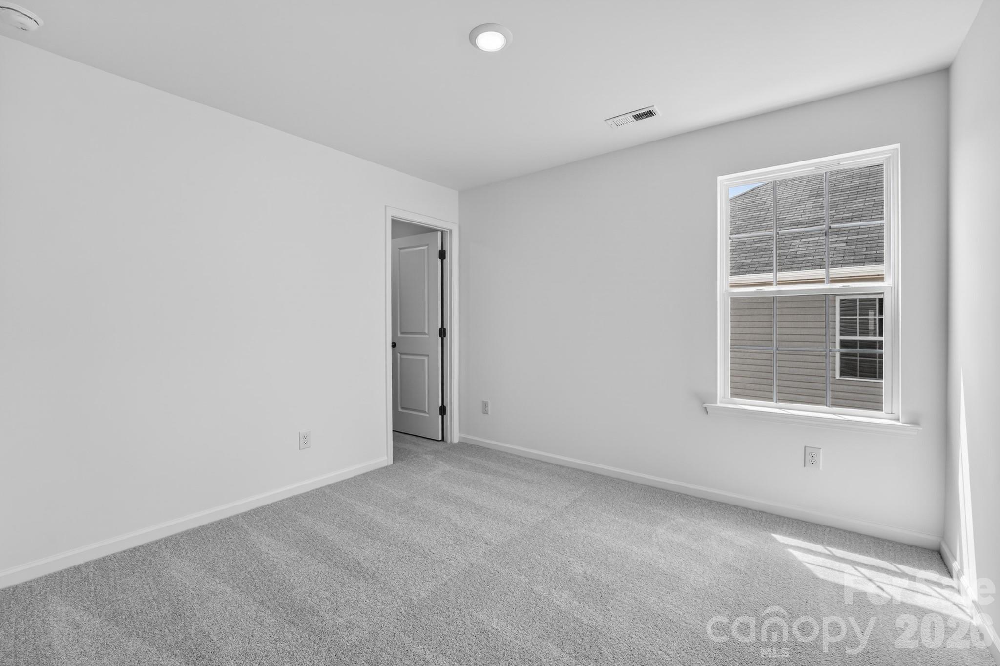 2309 Ravenglass Way — Maiden
