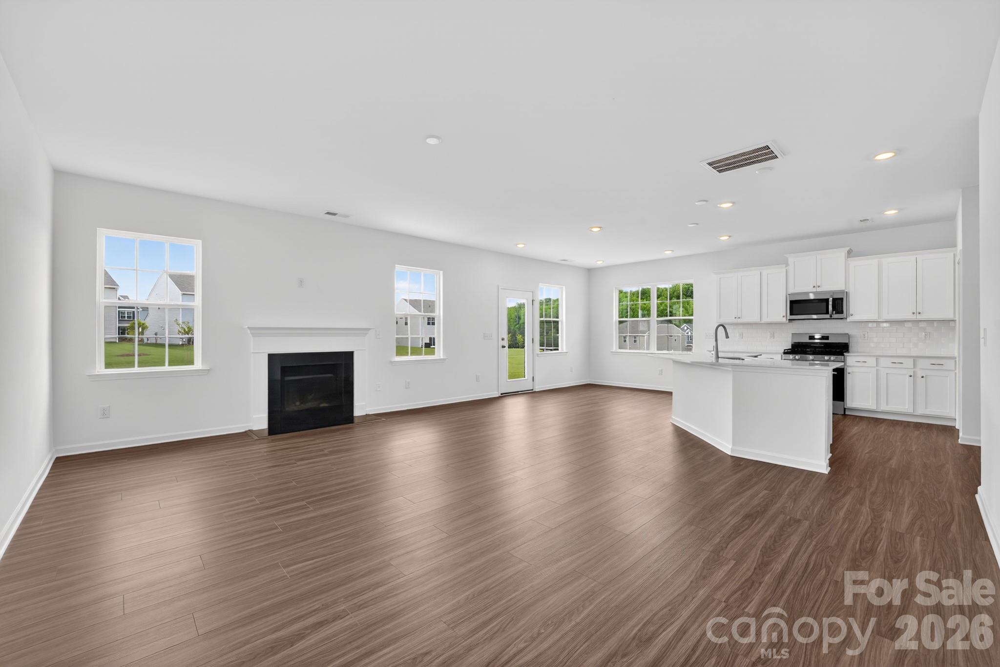 2309 Ravenglass Way — Maiden