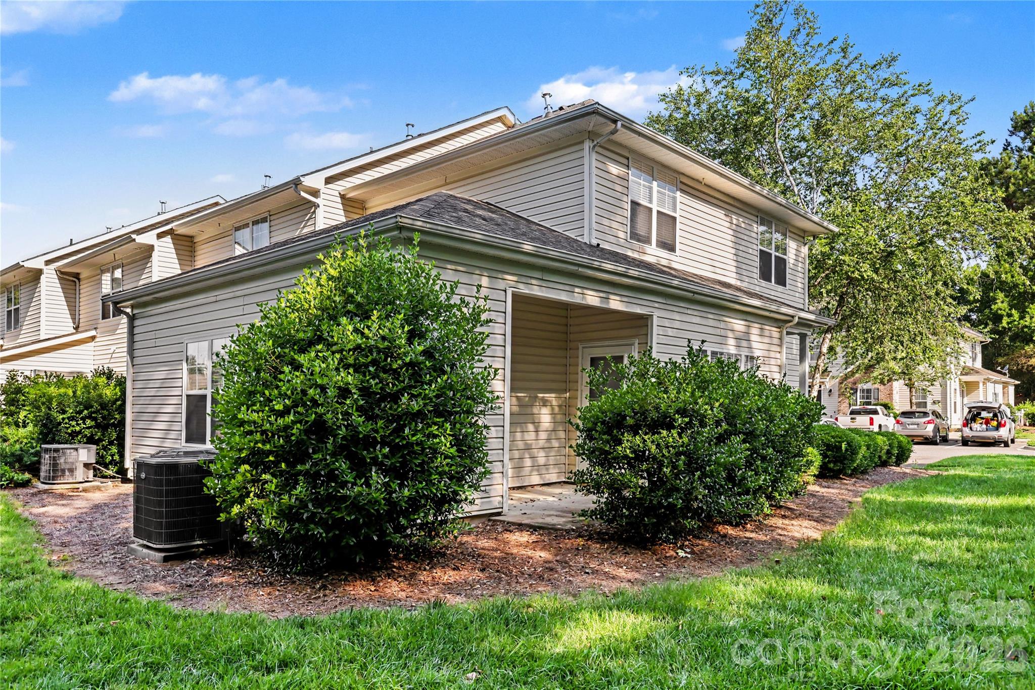 11431 Savannah Creek Drive — Charlotte
