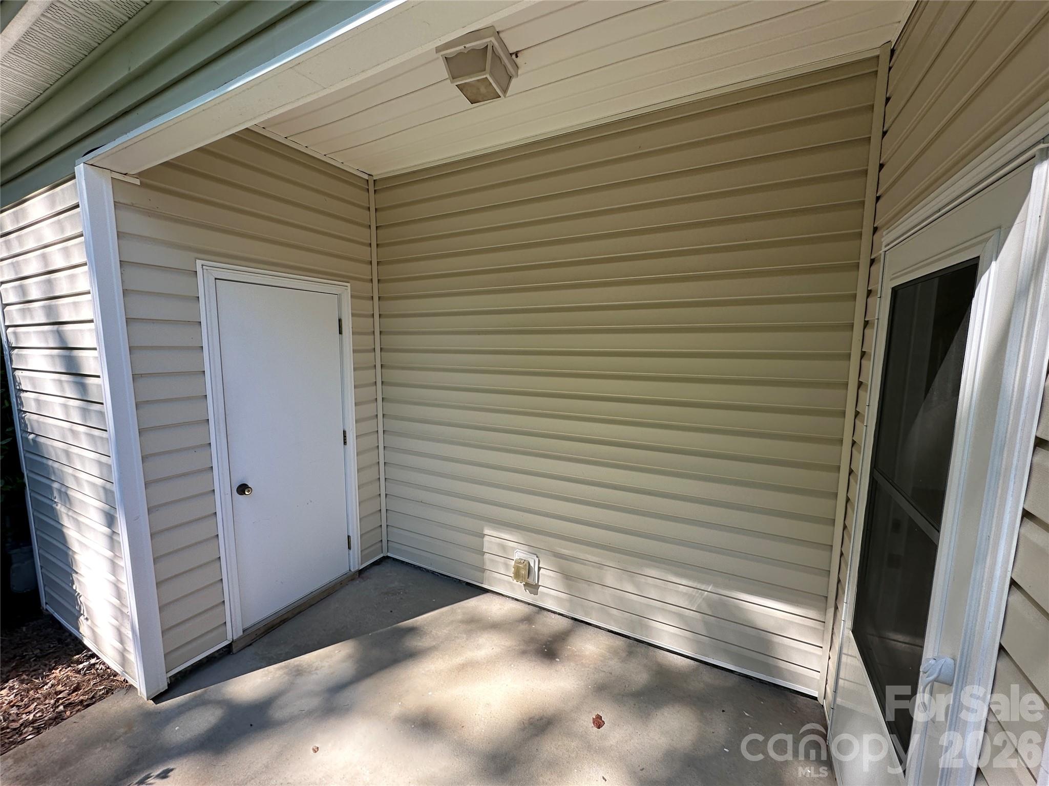 11431 Savannah Creek Drive — Charlotte